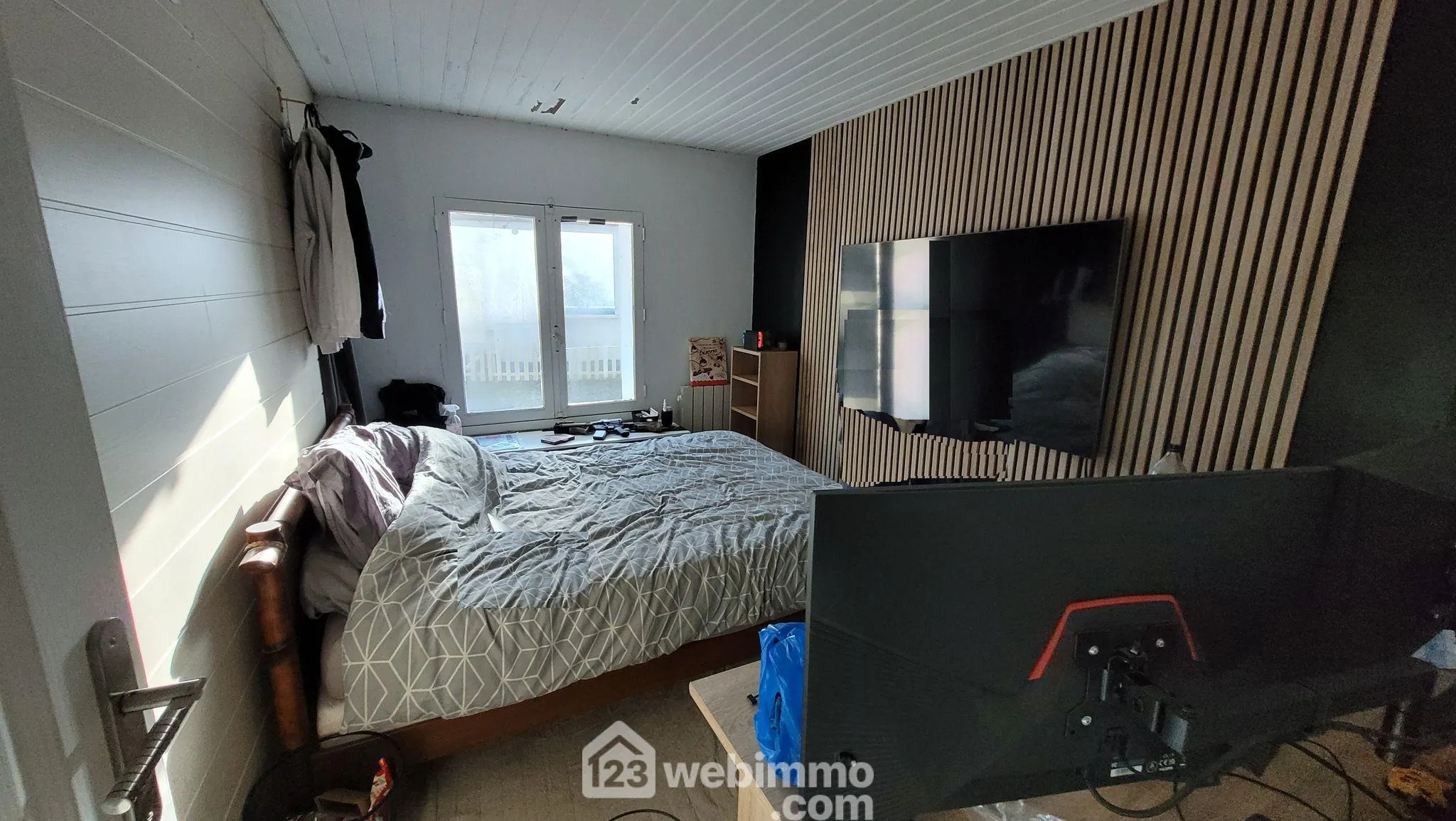 Maison en pierre authentique à Le Bernard - Charme et volumes 