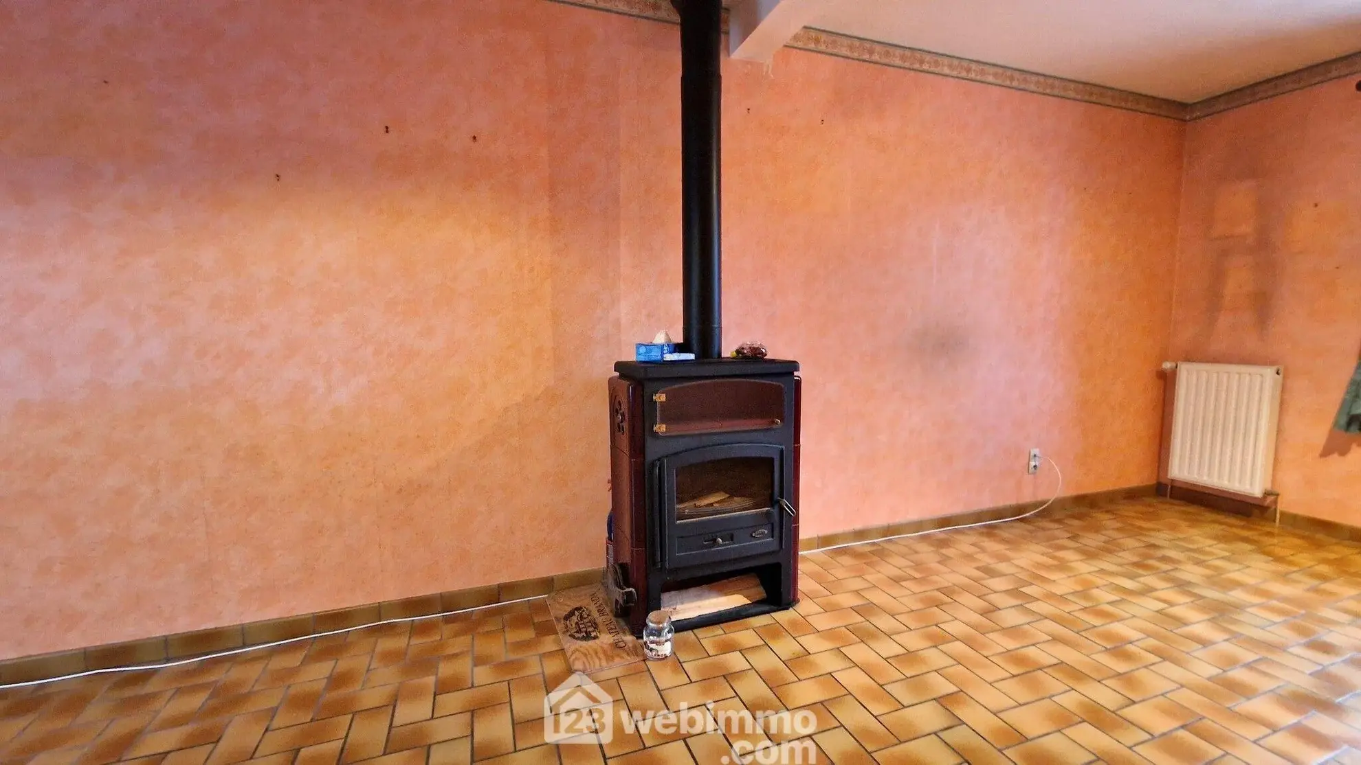 Maison à vendre de 102 m² à Clacy-et-Thierret avec terrain et garage 