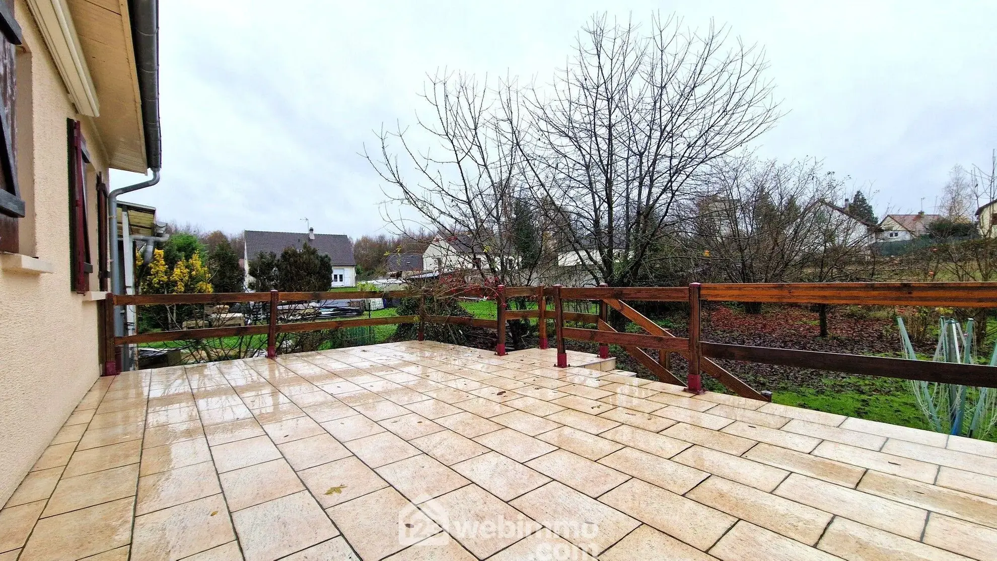 Maison à vendre de 102 m² à Clacy-et-Thierret avec terrain et garage 