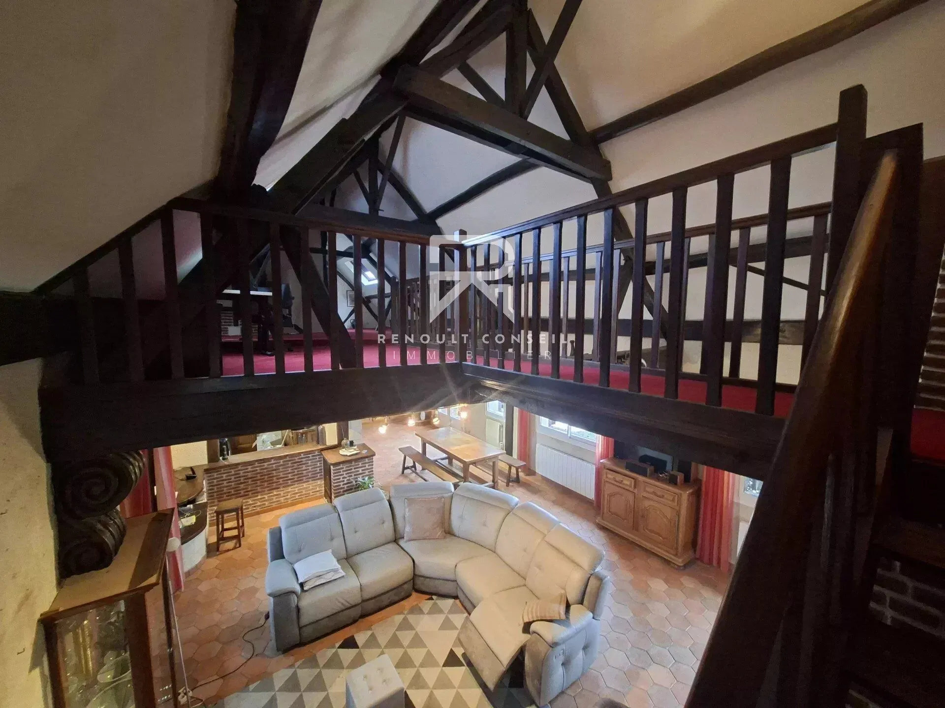 Charmante maison normande avec dépendances et grand terrain à Beaumont-le-Roger 