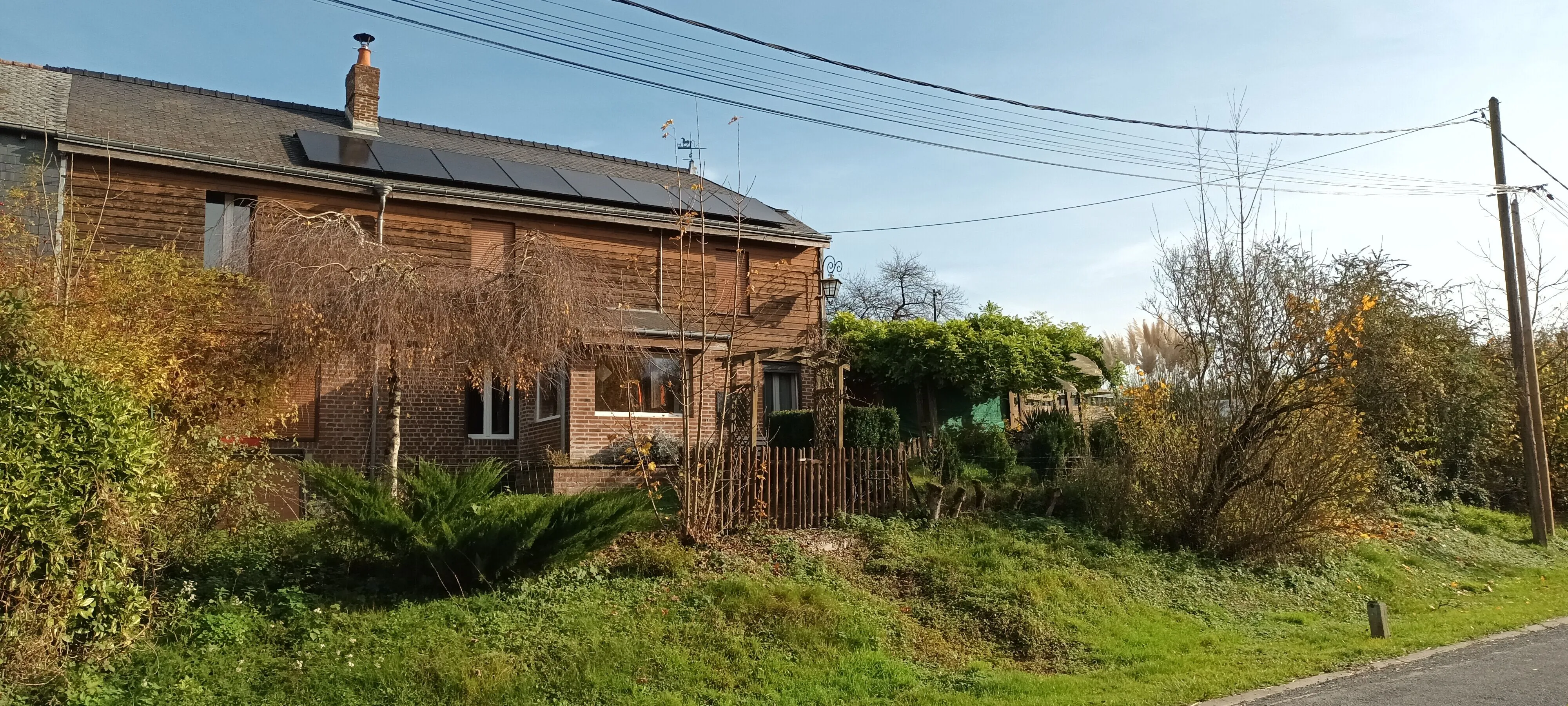 A vendre ensemble immobilier à Chaumont-Porcien avec deux maisons sur grand terrain