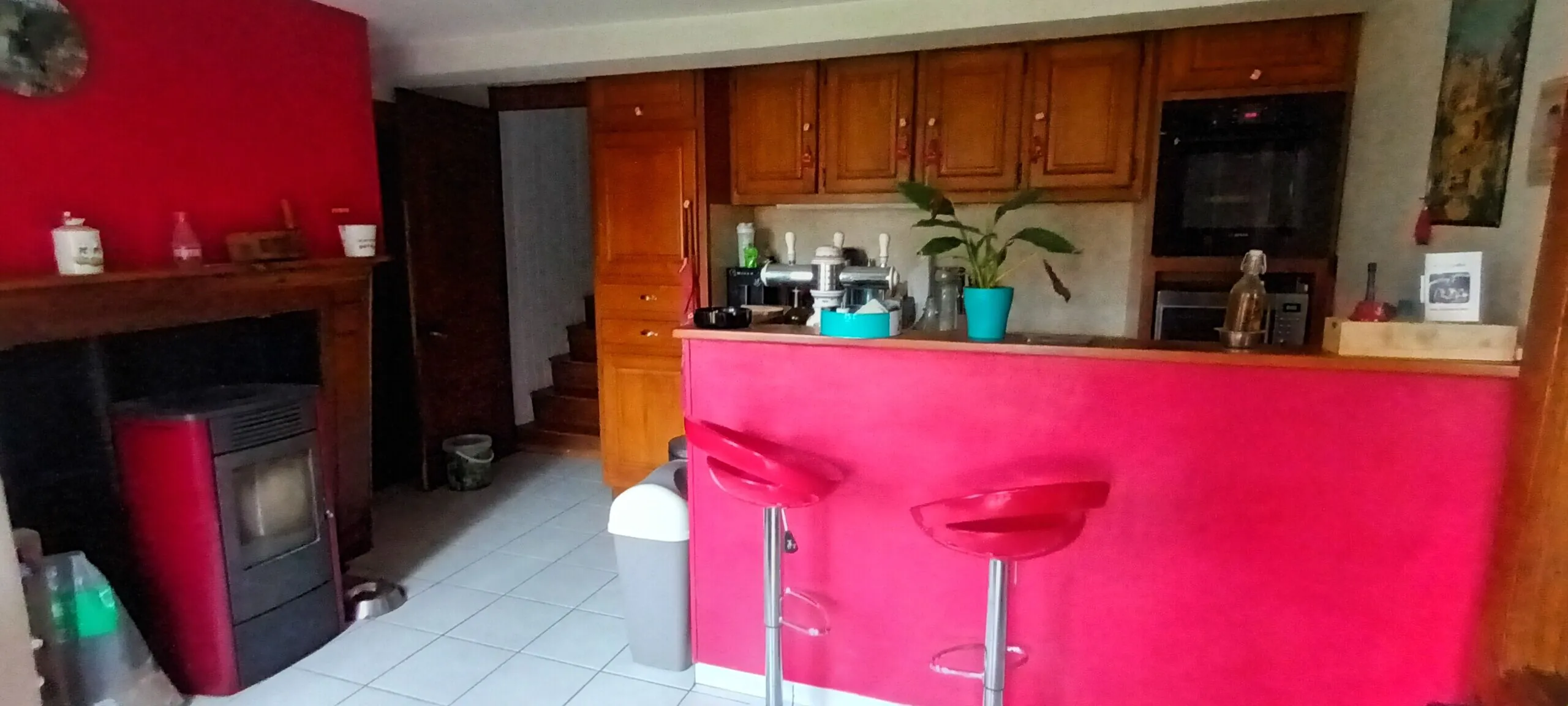 A vendre ensemble immobilier à Chaumont-Porcien avec deux maisons sur grand terrain 