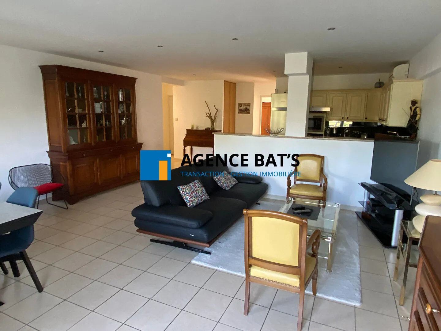 Vente Appartement F3 de 85 m² à Roche la Molière avec terrasse et parking privé 