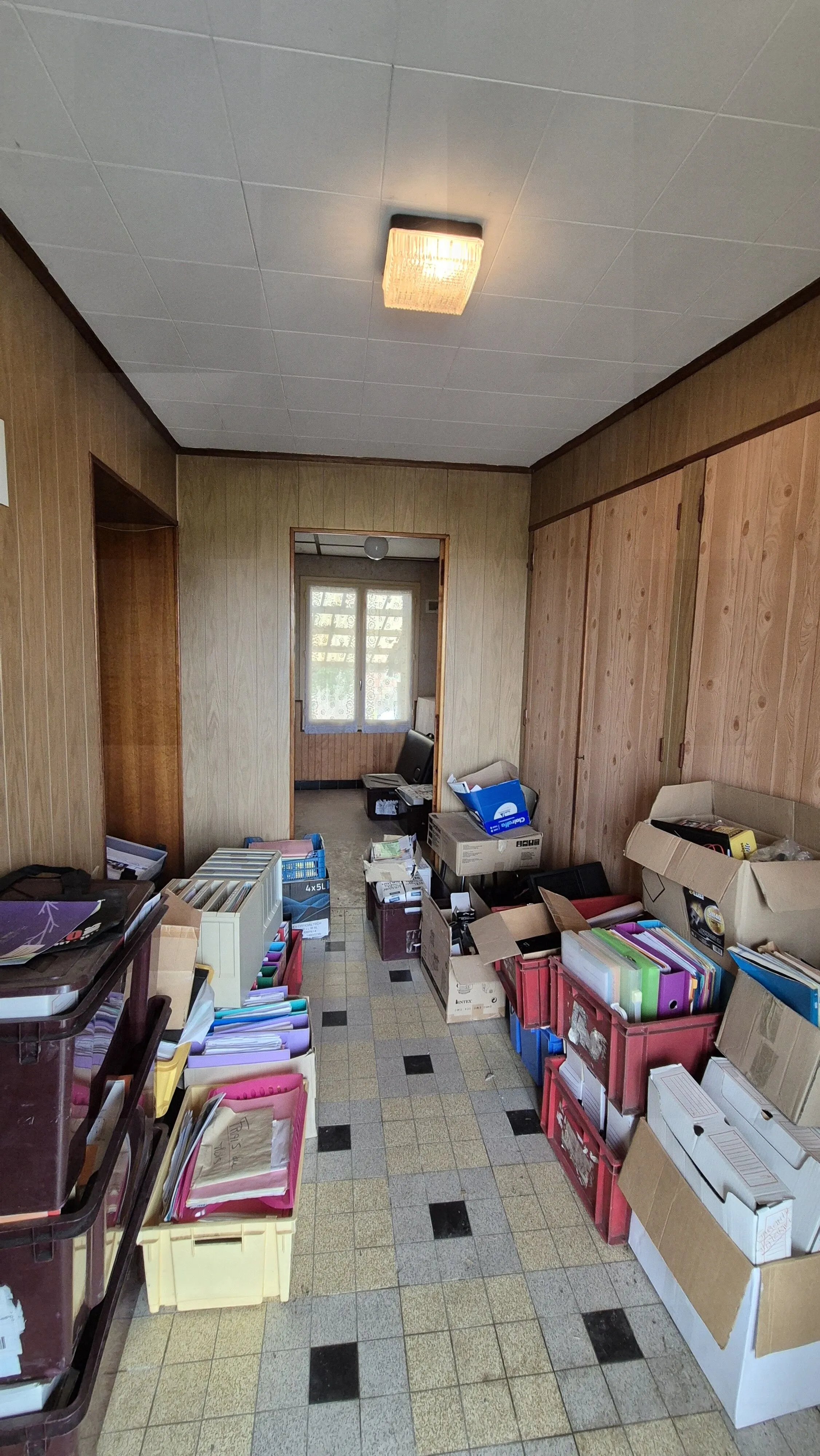 Maison individuelle de 102 m² à Saint Léger sur Vouzance avec garage et terrain clos 