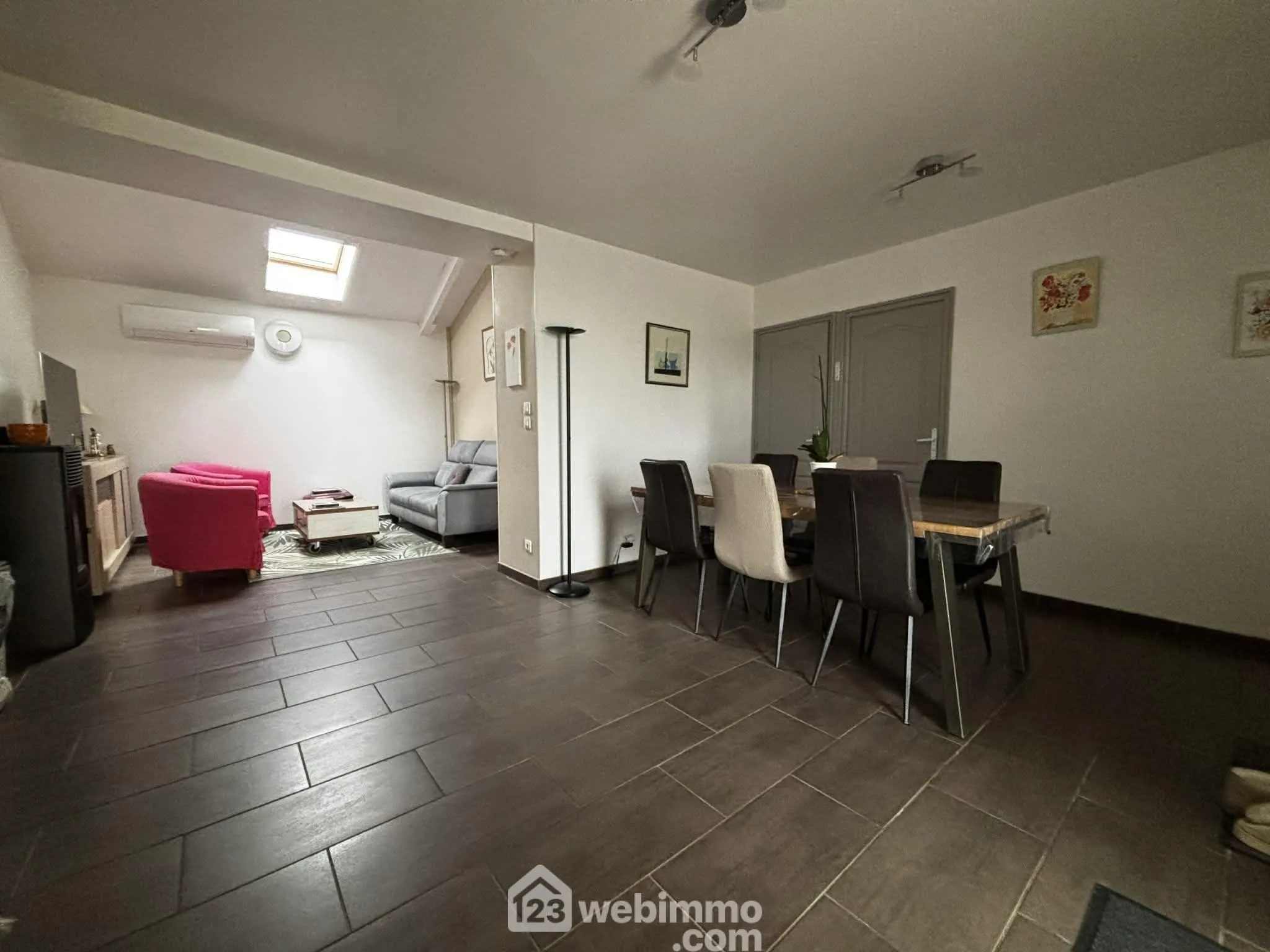 Maison rénovée de plain-pied à vendre à Châtellerault, 78,50 m2 avec 3 chambres 