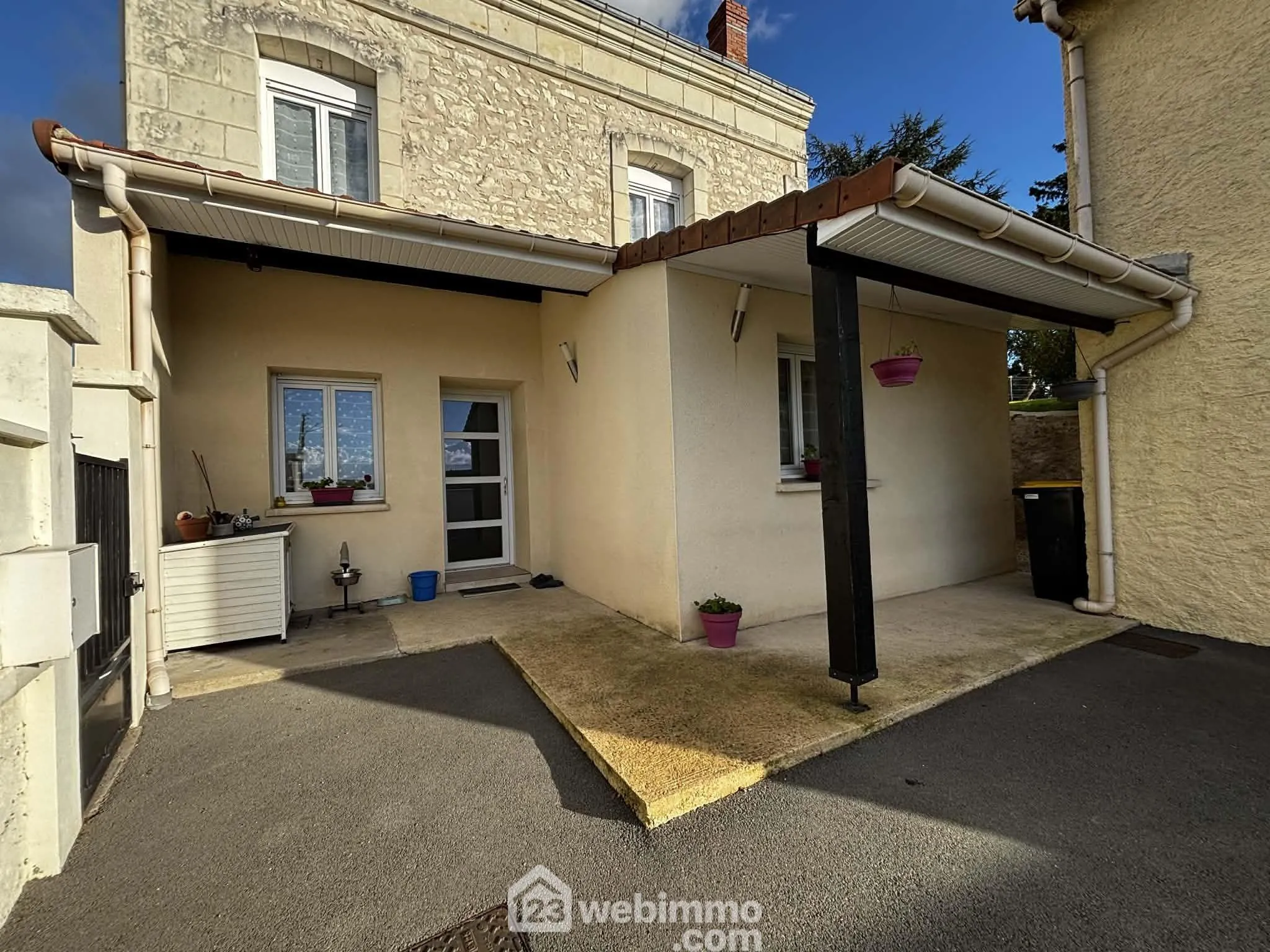 Maison rénovée de plain-pied à vendre à Châtellerault, 78,50 m2 avec 3 chambres 