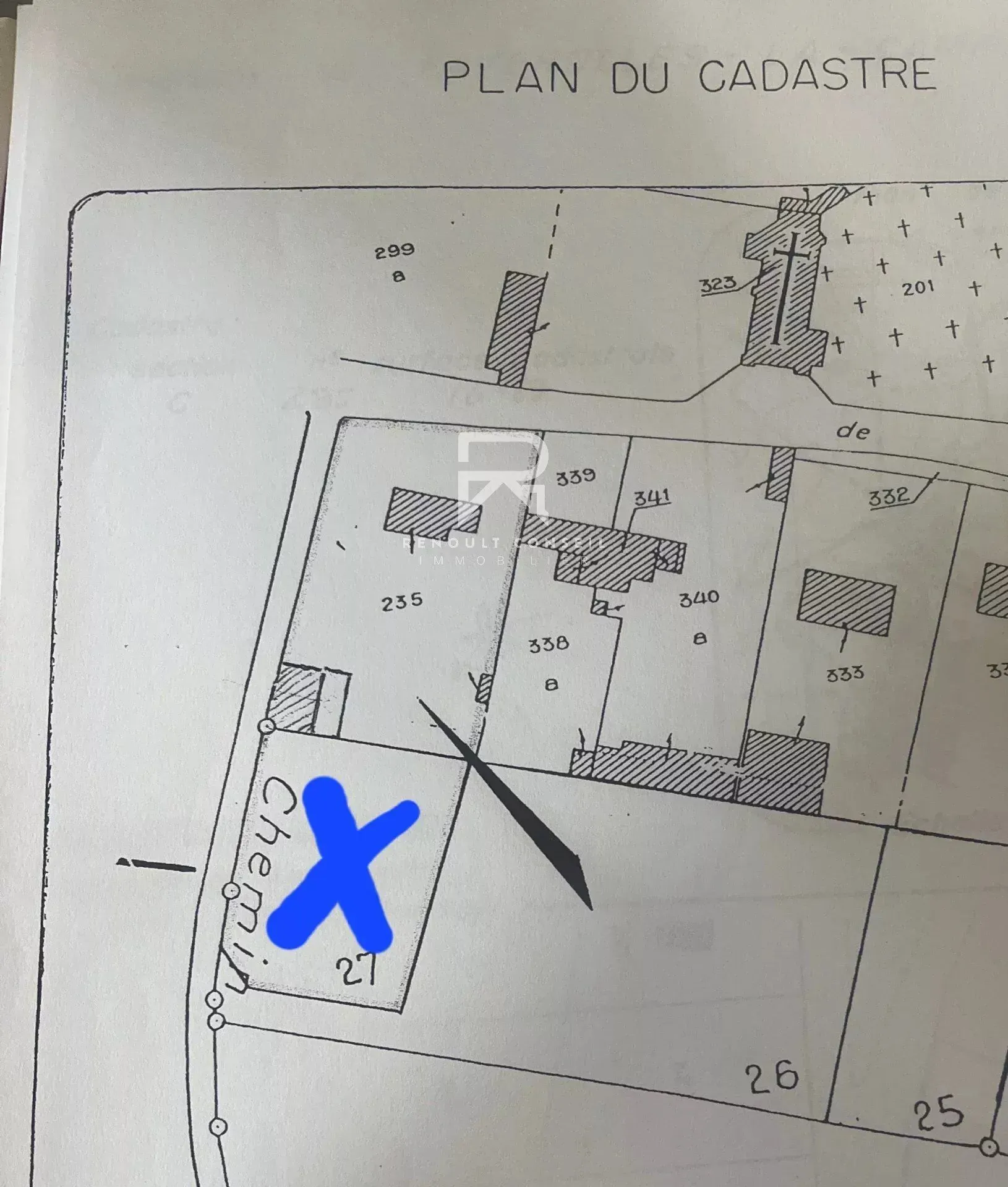 Terrain à bâtir constructible de 1154 m² à Faverolles-la-Campagne 