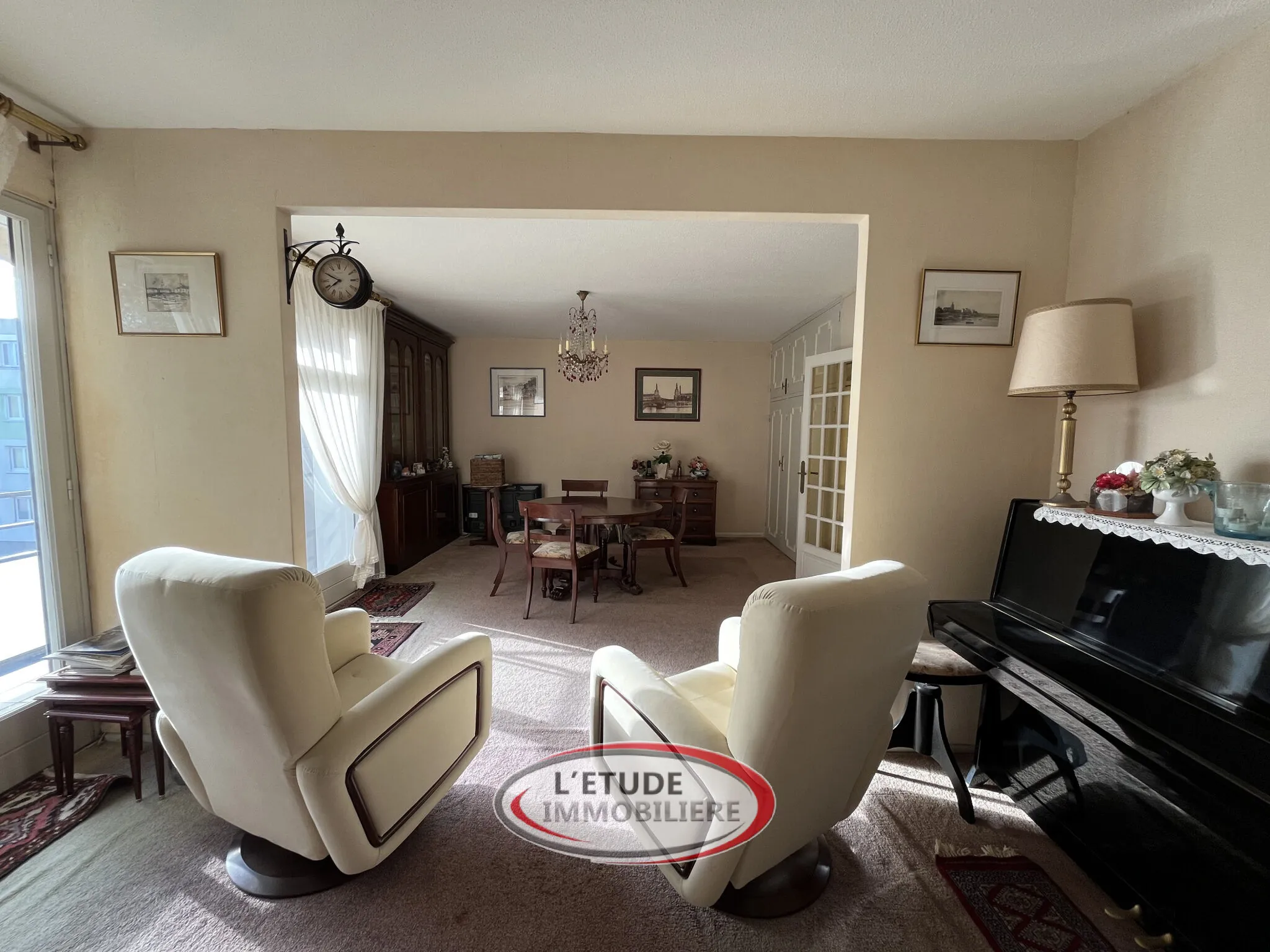 Appartement T6 à Orvault avec balcon, cave et chauffage collectif 