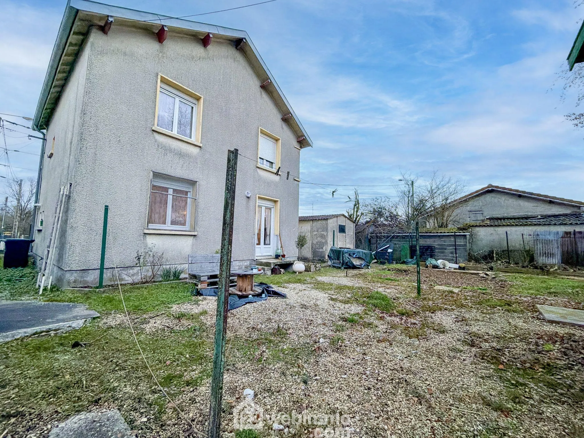 Maison à vendre de 95 m² avec garage et jardin à Thierville-sur-Meuse 
