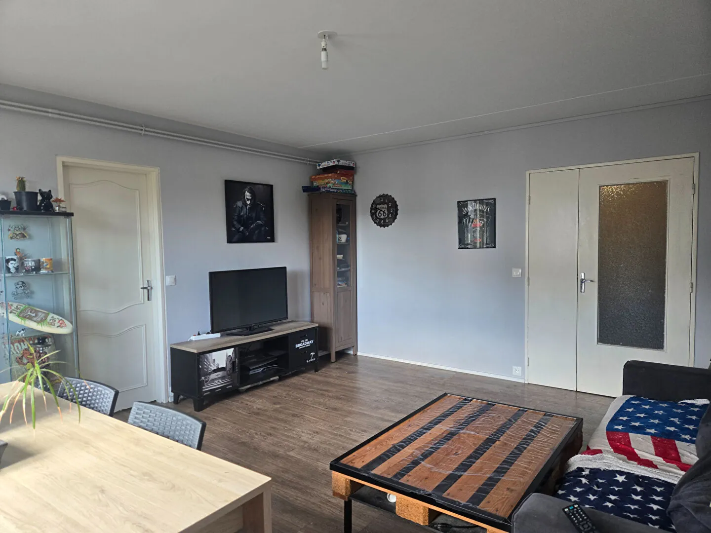 Bel appartement T3 de 79 m² à Saint-Nazaire avec balcon situé près des commodités 