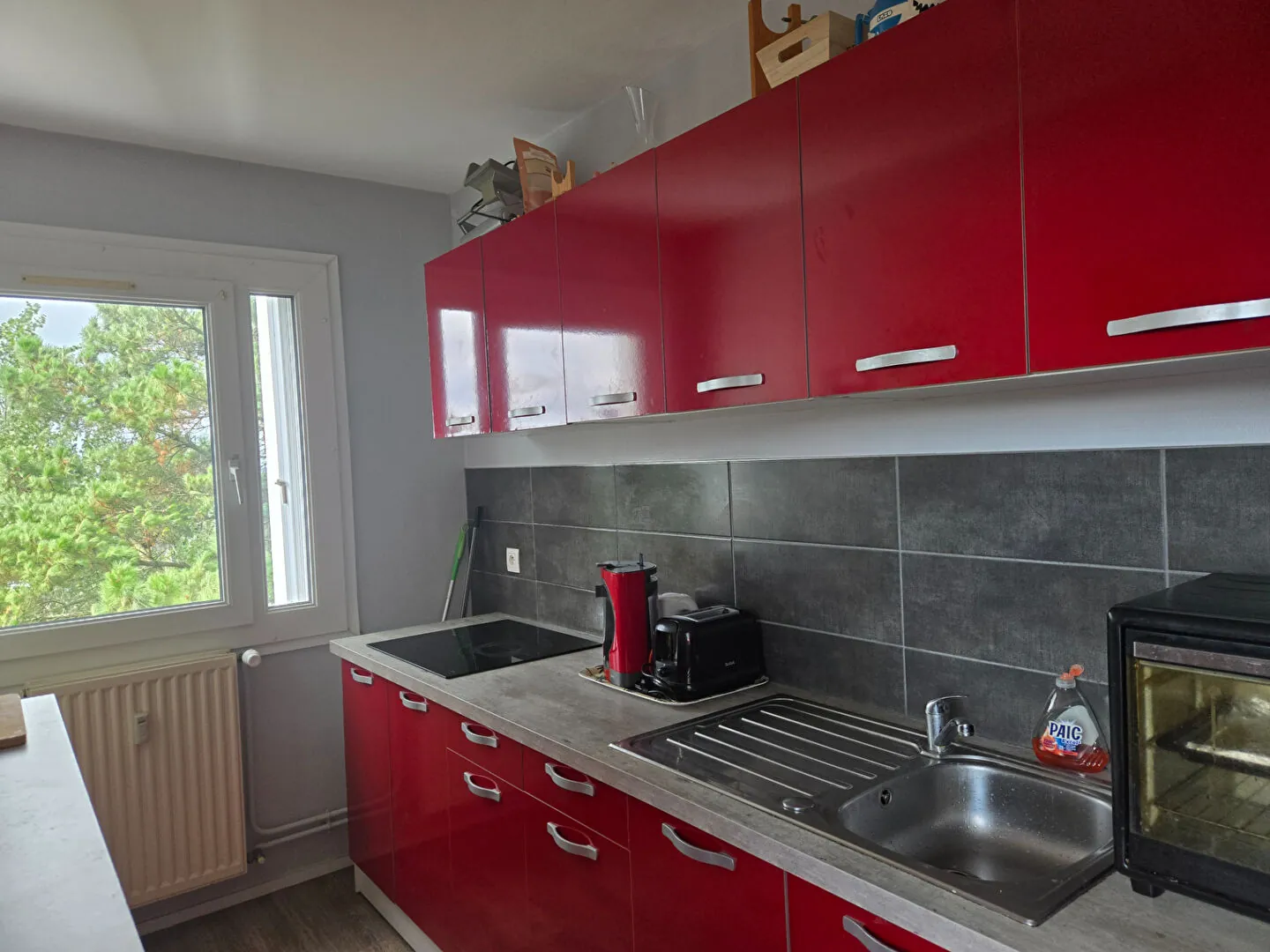 Bel appartement T3 de 79 m² à Saint-Nazaire avec balcon situé près des commodités 