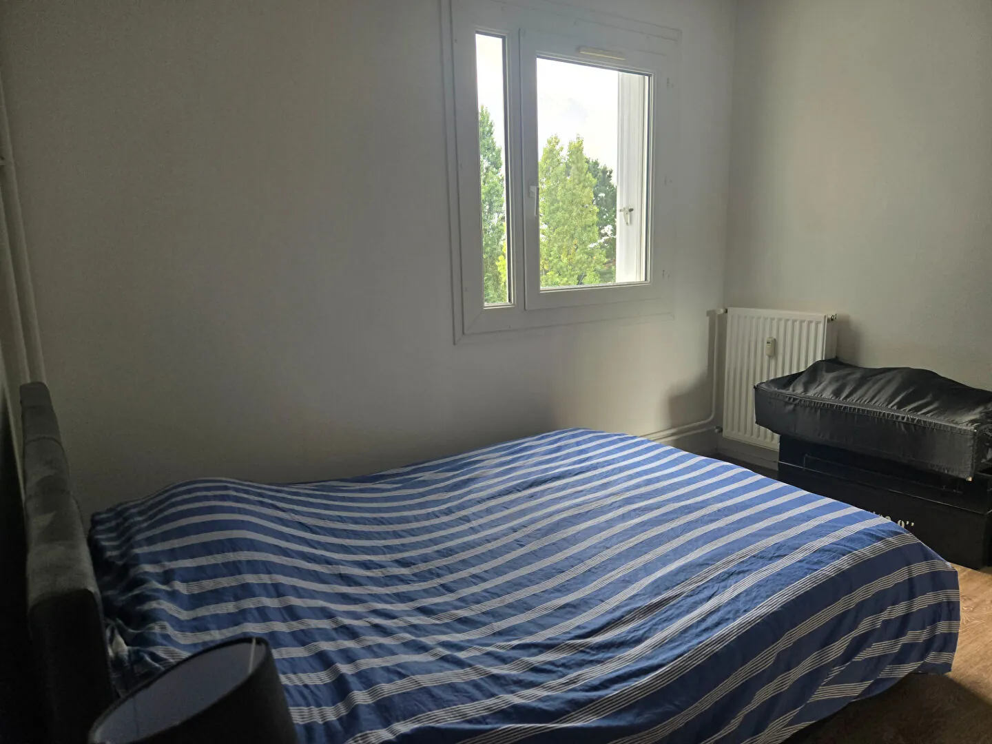 Bel appartement T3 de 79 m² à Saint-Nazaire avec balcon situé près des commodités 