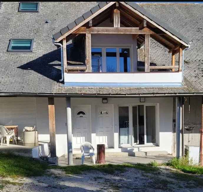 Appartement T3 rénové à Fillière avec terrasse et garage – Opportunité rare 