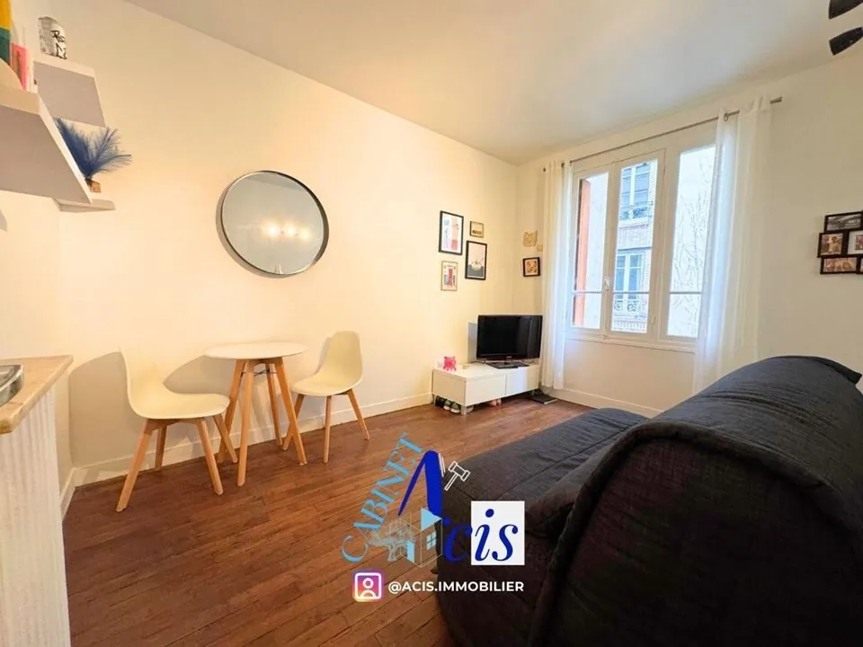 Studio de 19 m² à vendre dans le 14ème arrondissement de Paris, calme et bien situé 