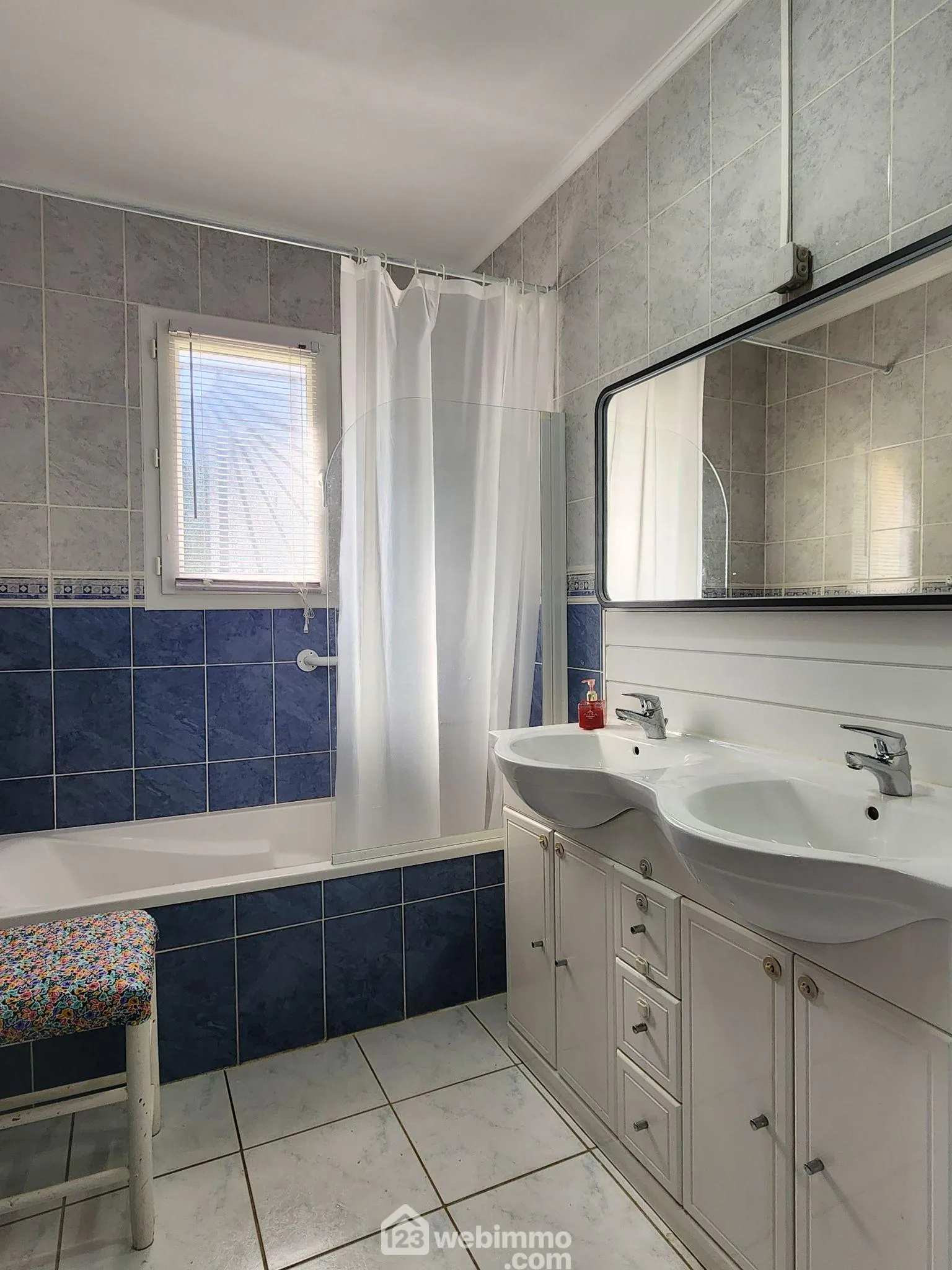 Maison de plain-pied à Thèze avec terrasse et 4 chambres - 110 m² 