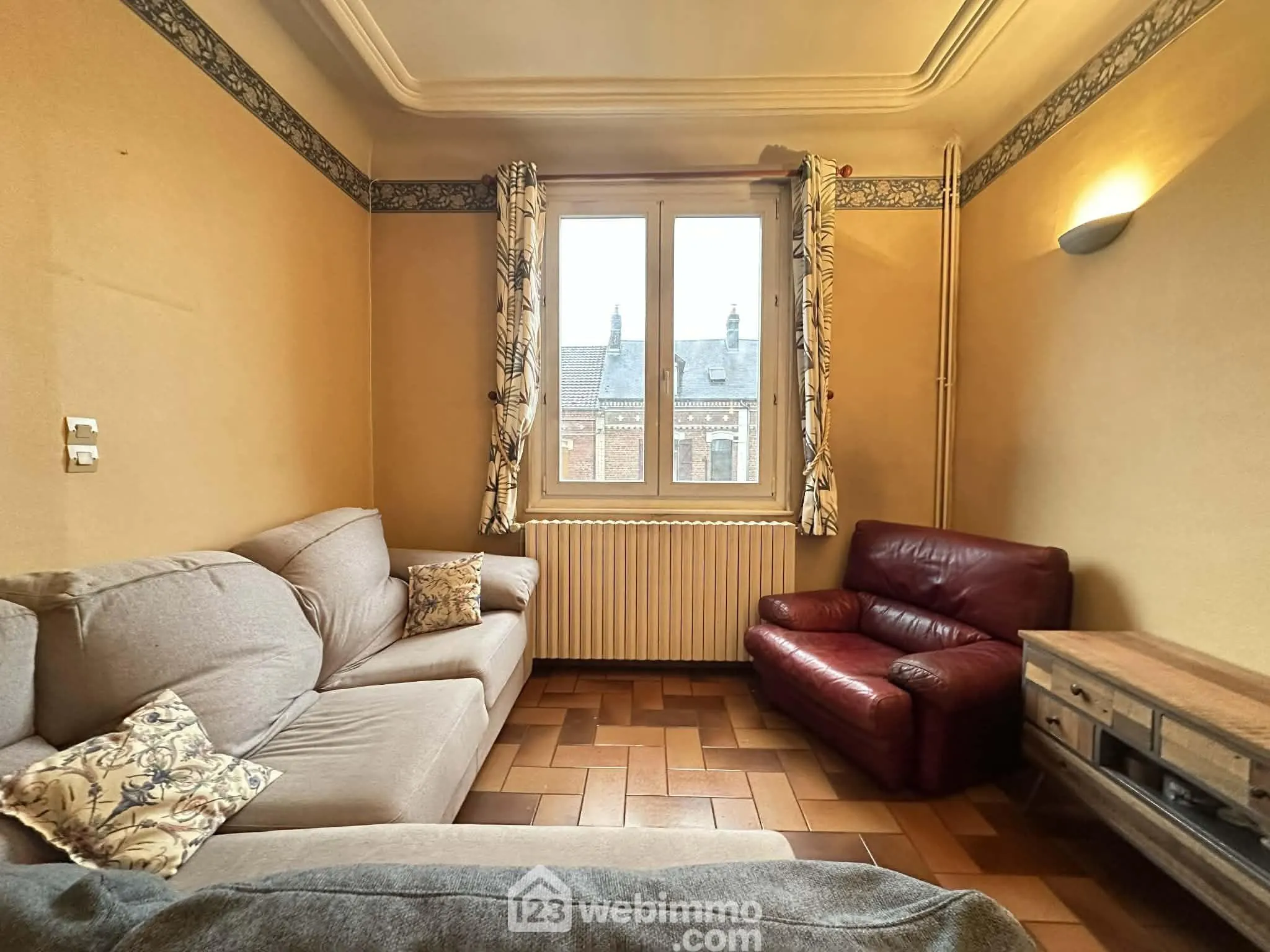 Maison de ville de 107 m² à Laon avec jardin et 3 chambres 