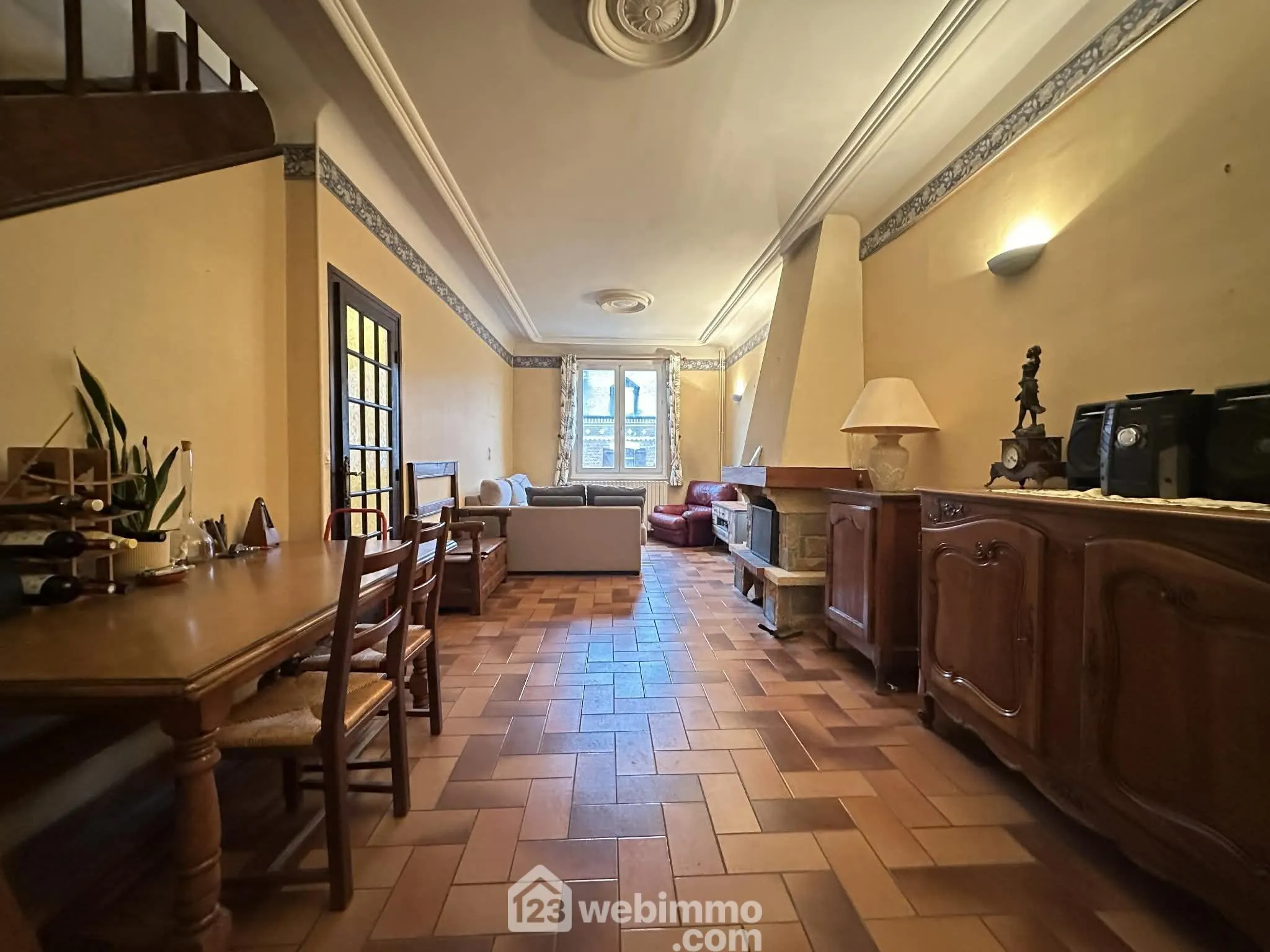 Maison de ville de 107 m² à Laon avec jardin et 3 chambres 