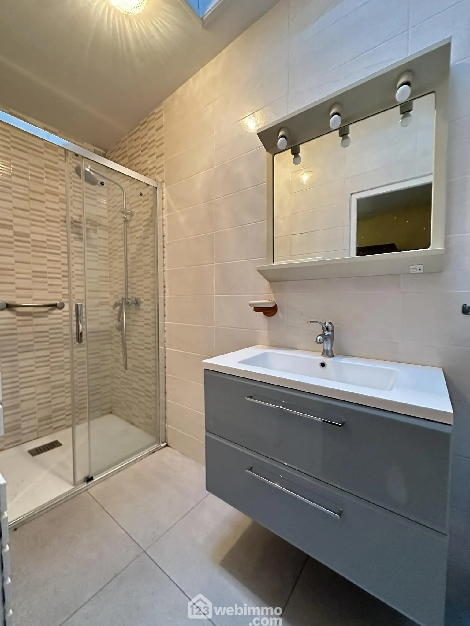 Maison de ville de 107 m² à Laon avec jardin et 3 chambres 