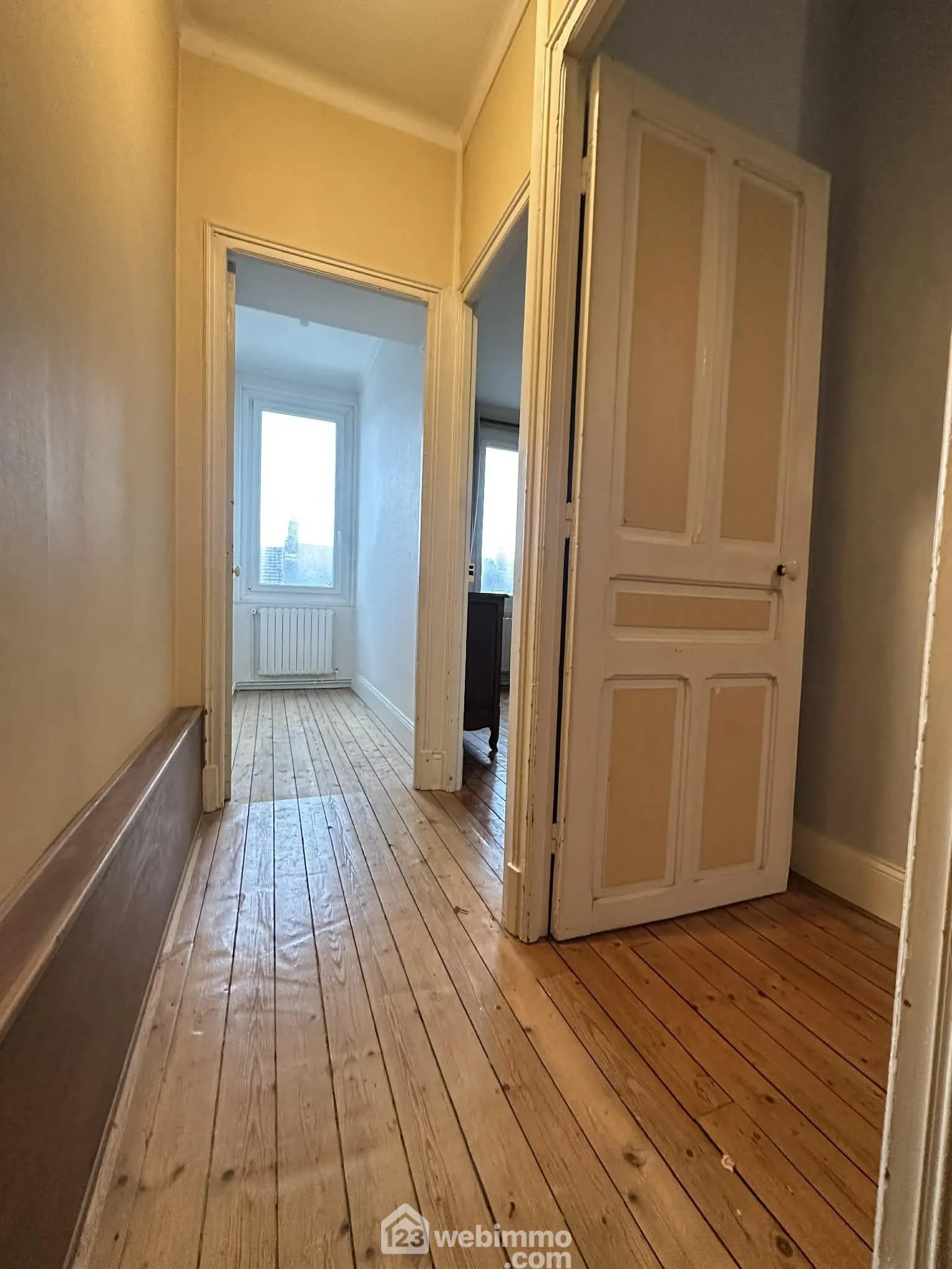 Maison de ville de 107 m² à Laon avec jardin et 3 chambres 