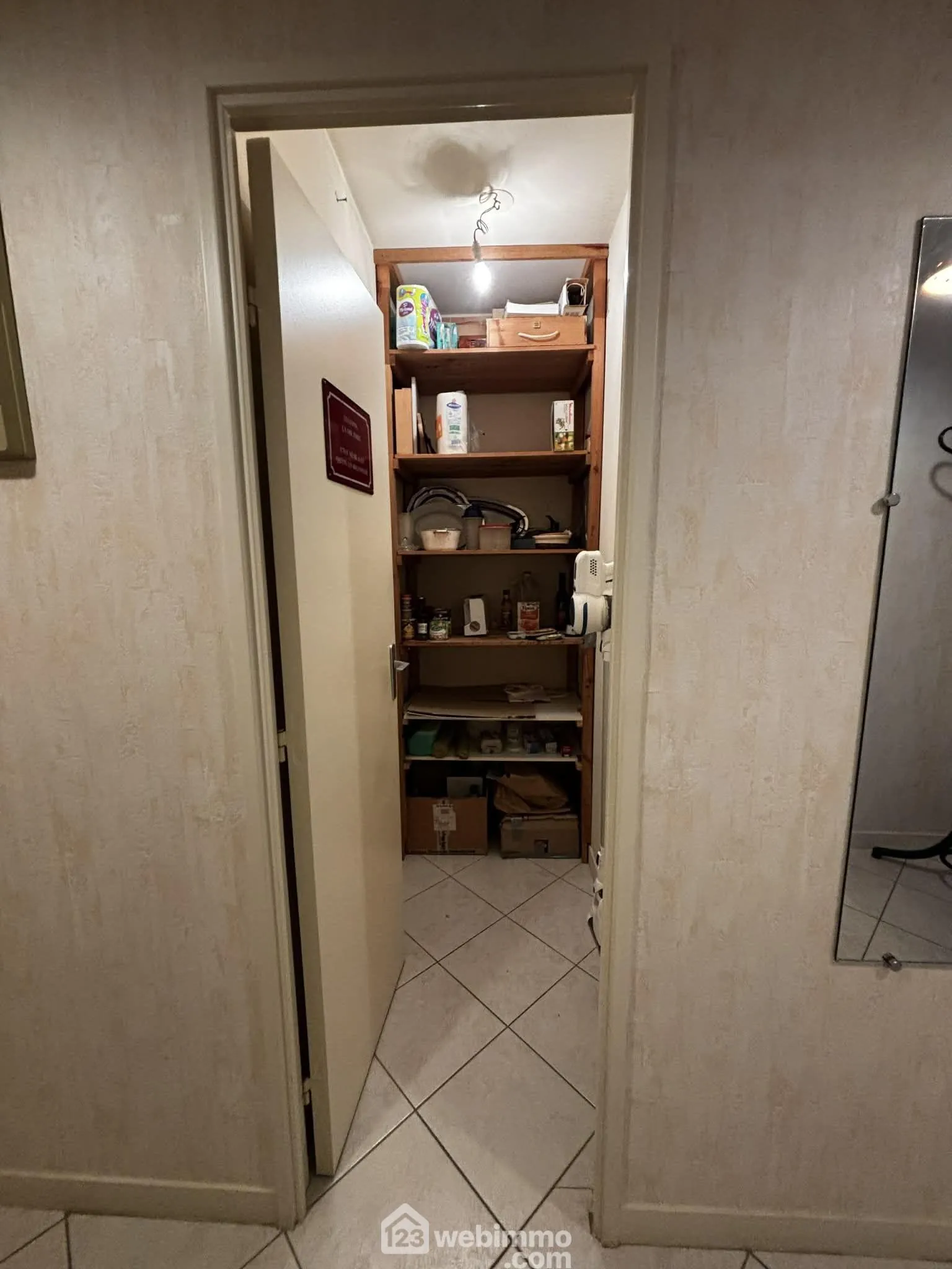 Appartement de 70,7 m² à Châtellerault avec parking et terrasse en vente 