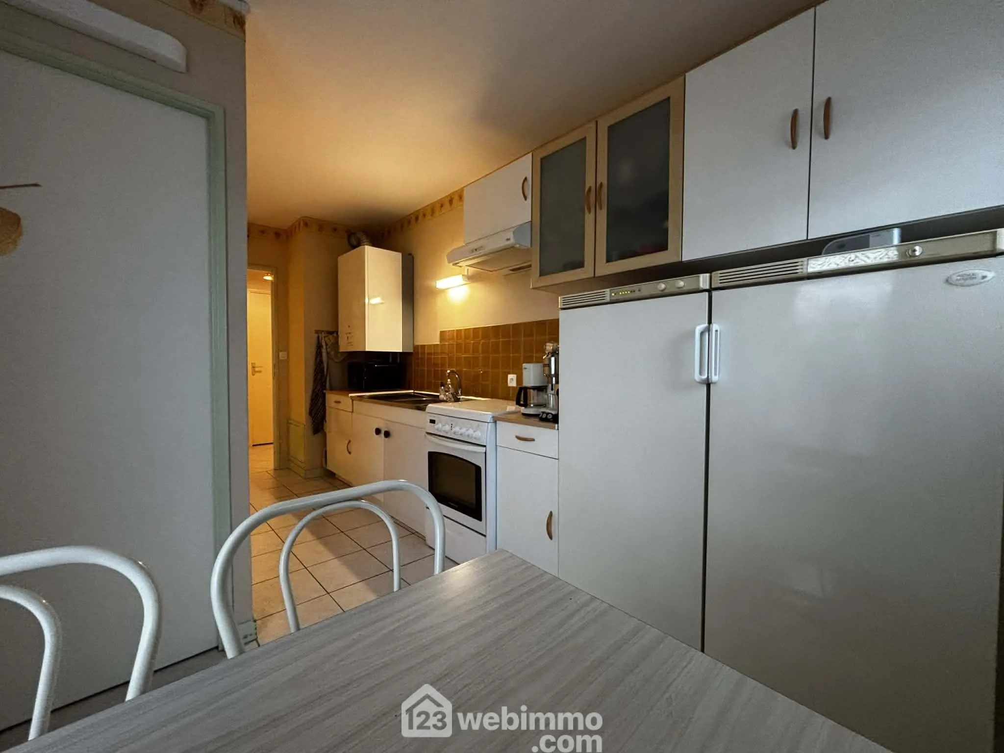 Appartement de 70,7 m² à Châtellerault avec parking et terrasse en vente 
