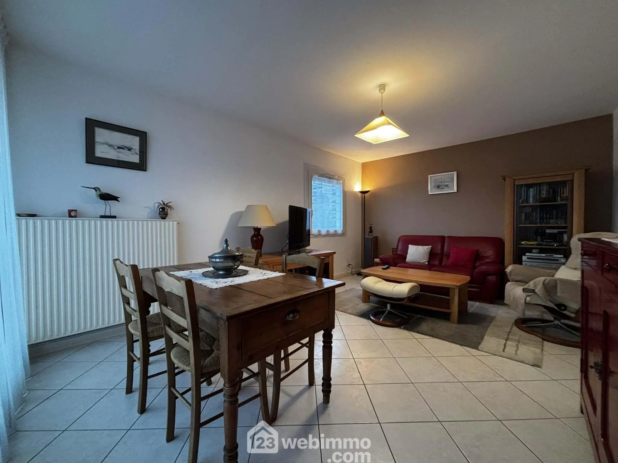 Appartement de 70,7 m² à Châtellerault avec parking et terrasse en vente 