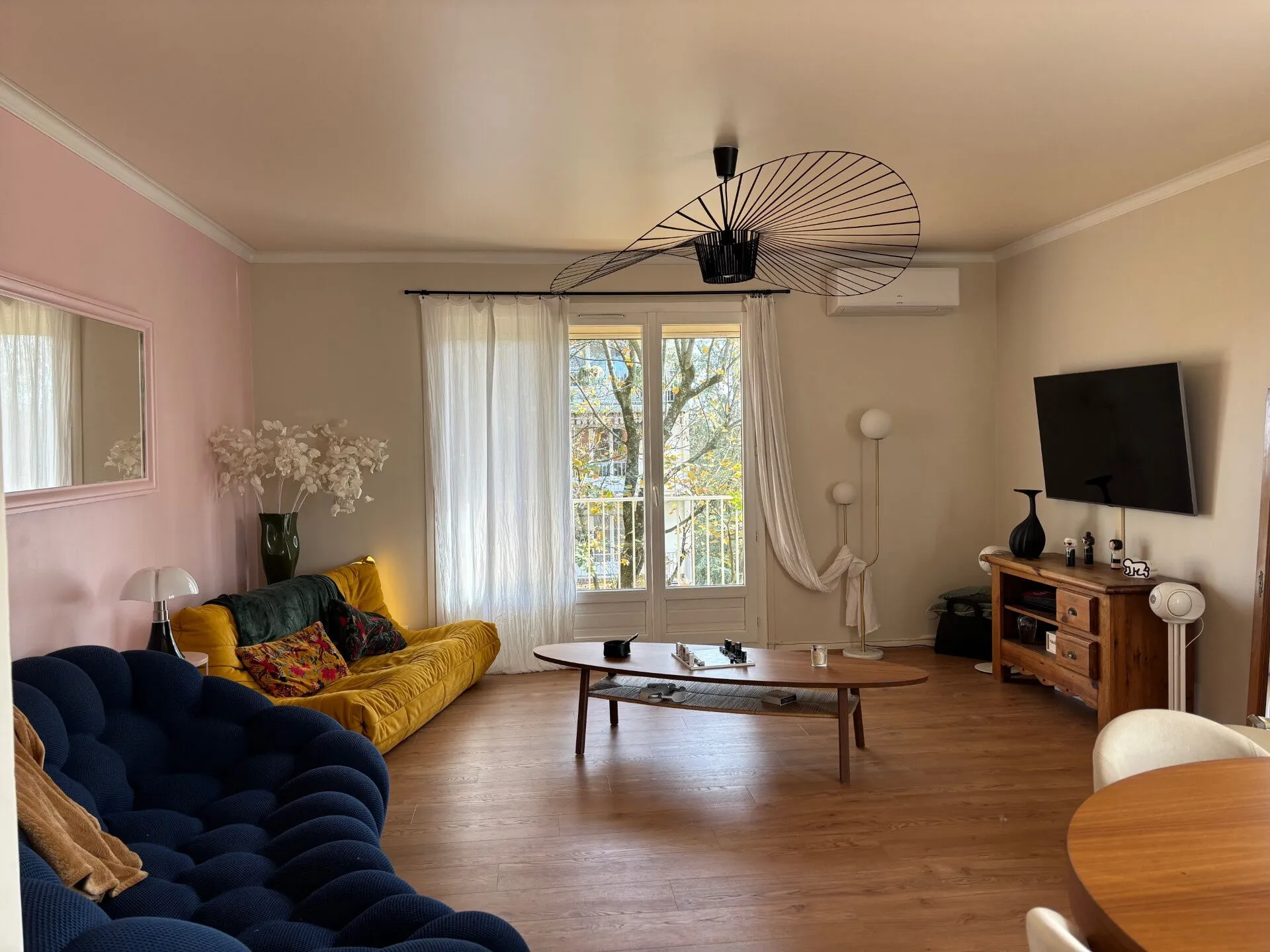 Appartement lumineux de 112 m² avec 4 chambres et balcon à Gleizé