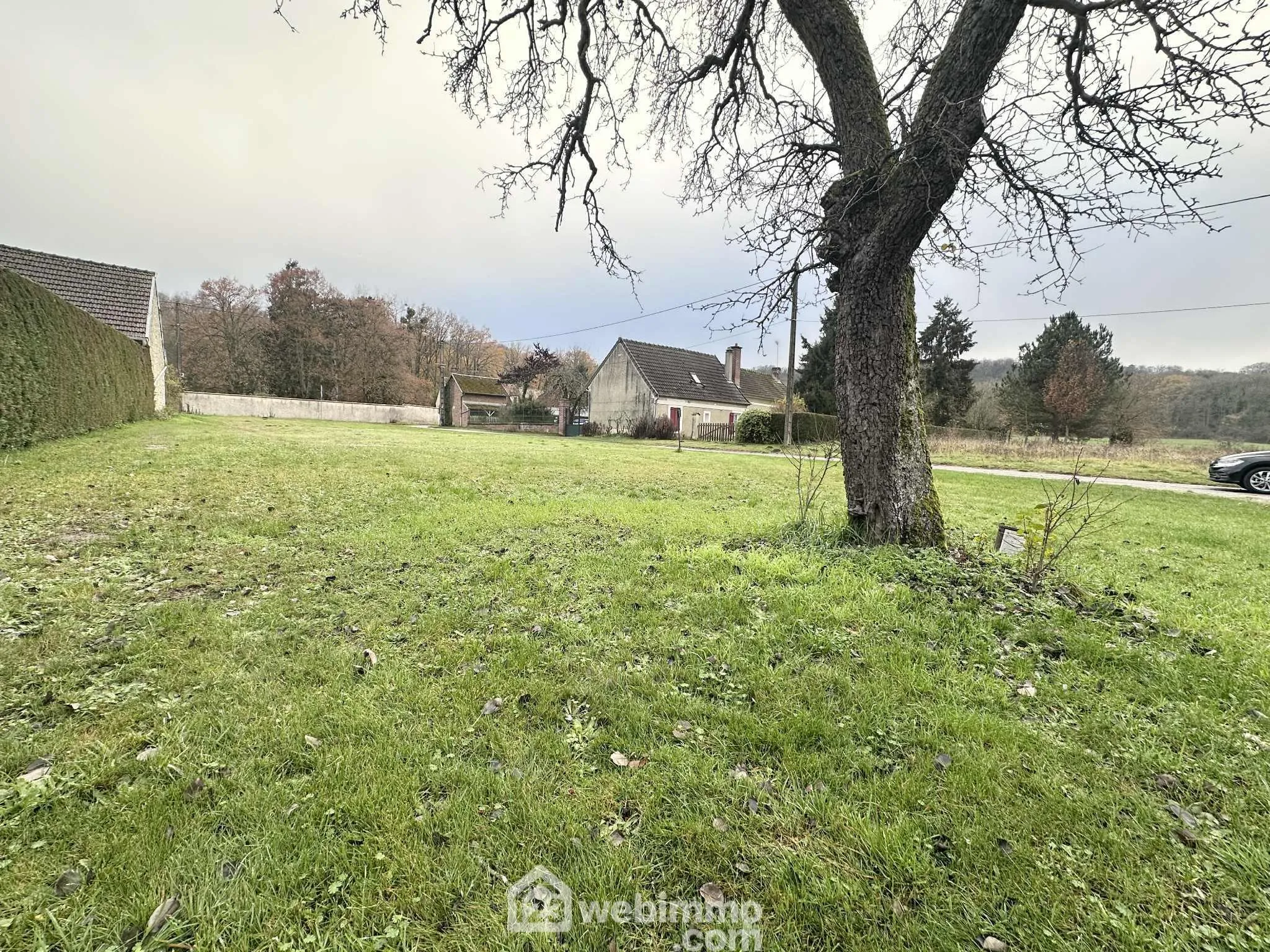 Terrain constructible de 802 m² à Vorges - Parfait pour votre projet immobilier 