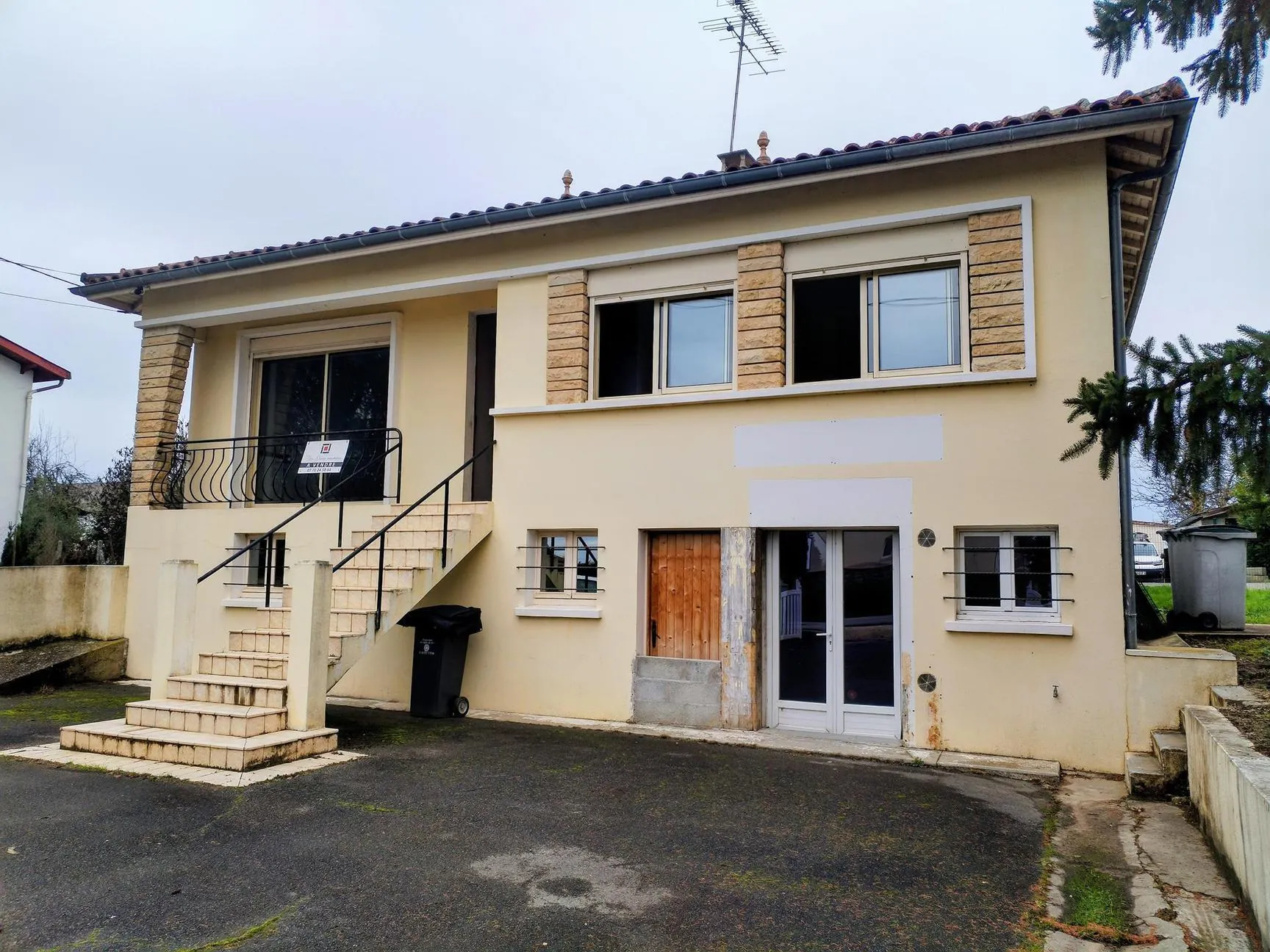 Maison à vendre à Cadillac-sur-Garonne avec jardin et sous-sol aménageable