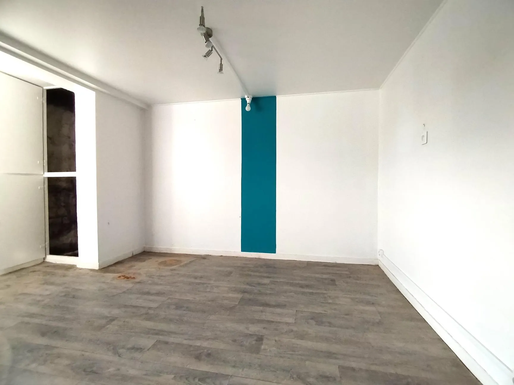 Maison à vendre à Cadillac-sur-Garonne avec jardin et sous-sol aménageable 