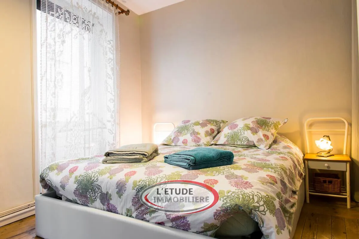 À vendre duplex authentique avec grenier et cave à Nantes - Île Versailles 