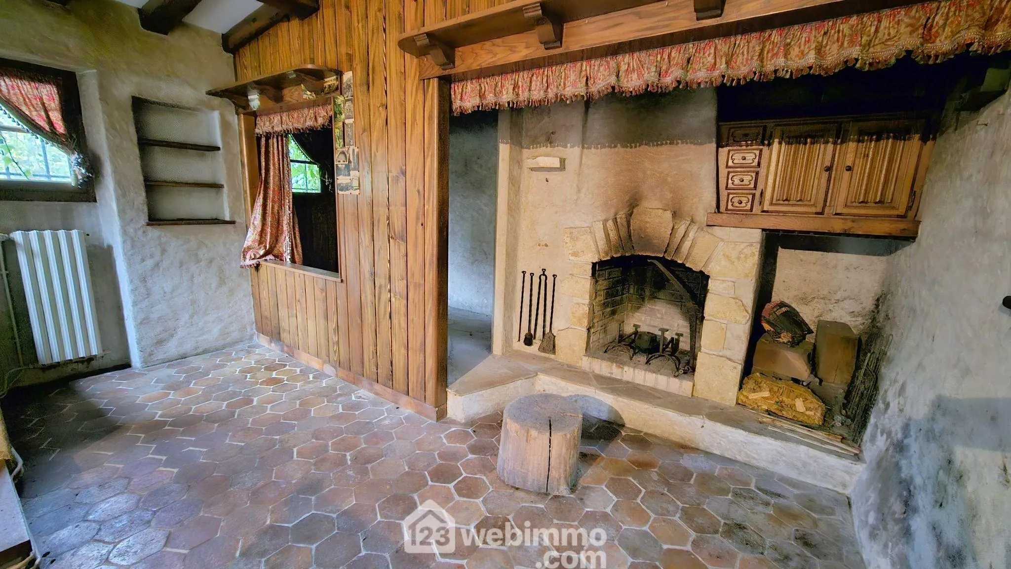 Maison bourgeoise de 170 m² avec dépendance et garage à Milly-la-Forêt 