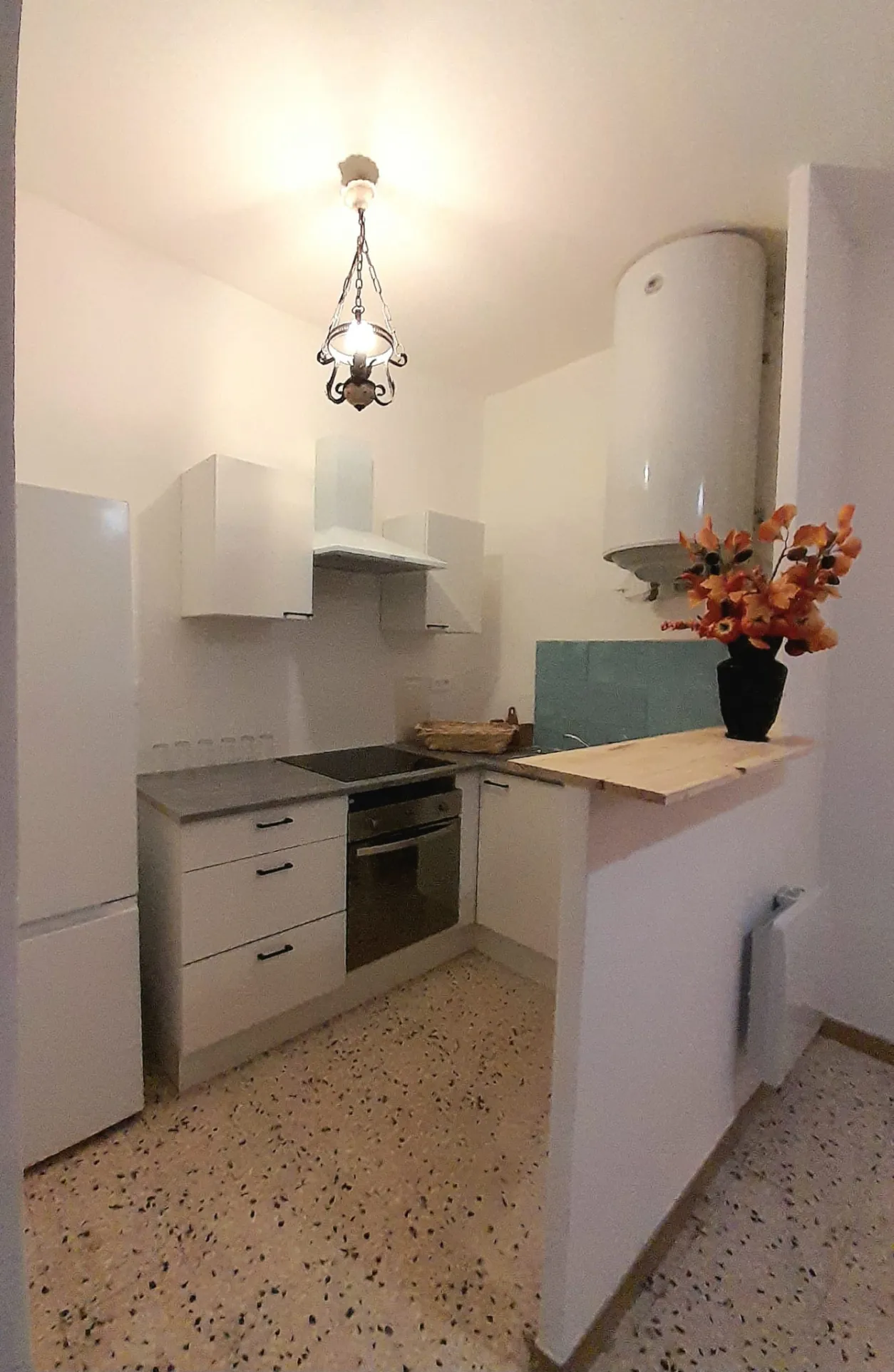 Très bel appartement T3 rénové à Sommières, prêt à habiter ou à investir 