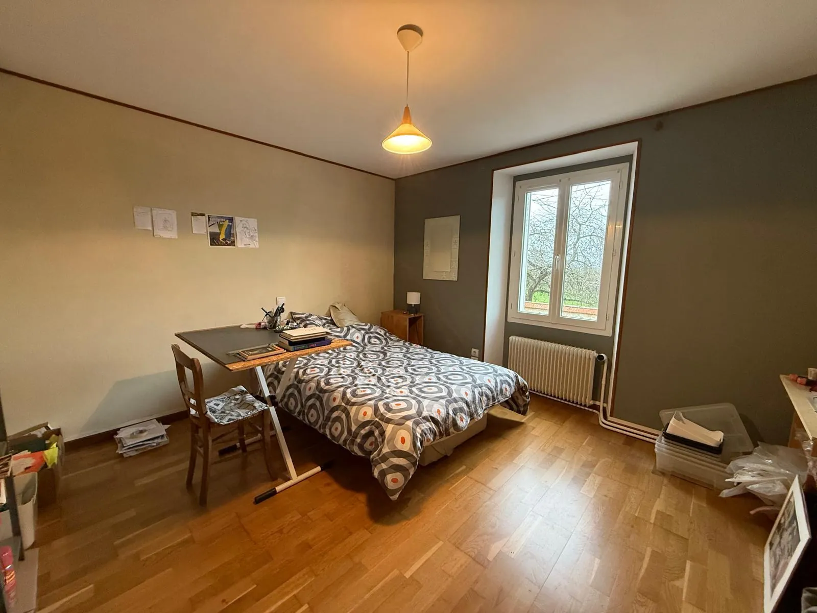 À vendre ensemble immobilier avec maison, dépendances et garages à Baudreville 