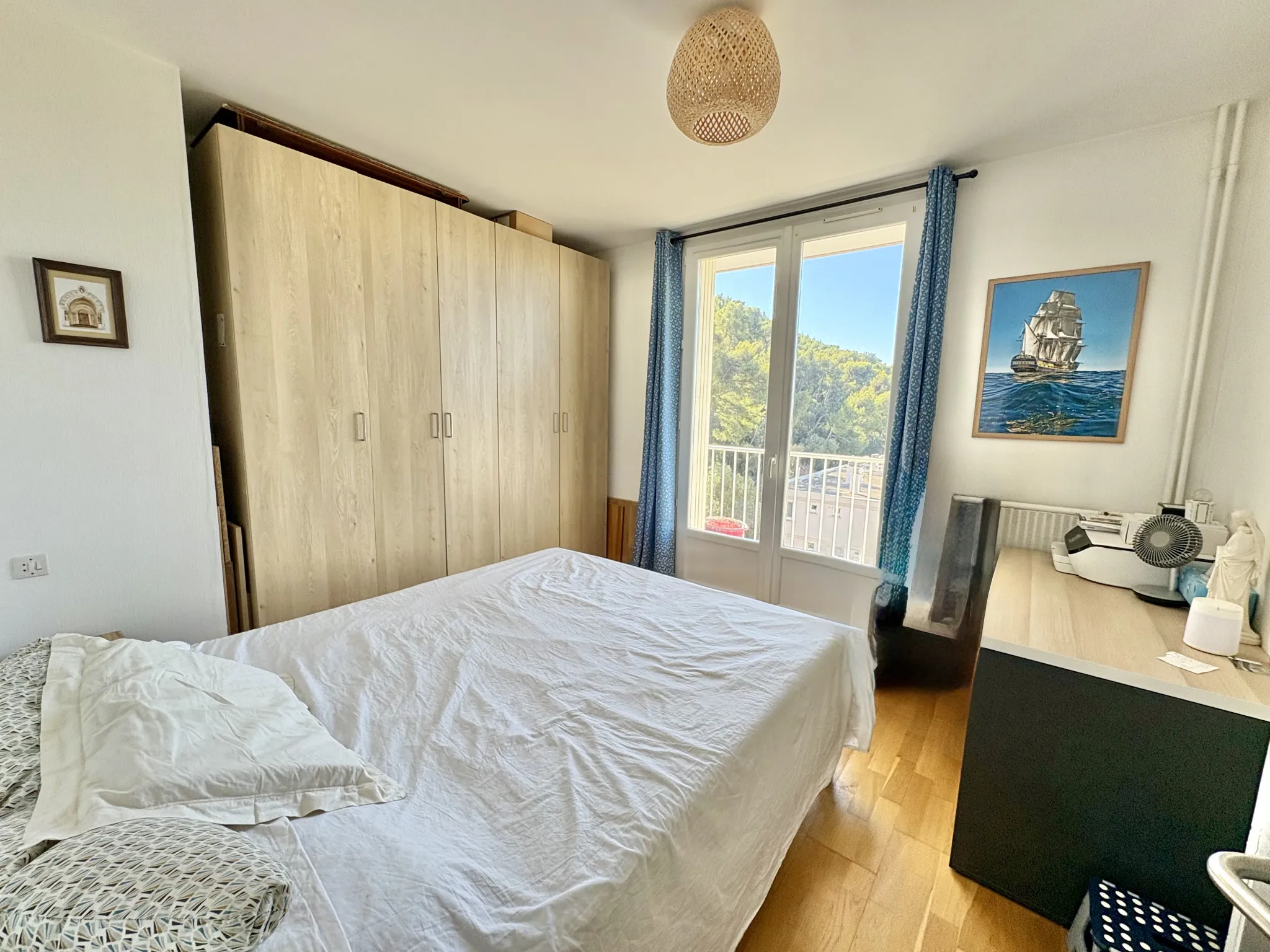 Appartement T4 avec parking et terrasses à Toulon Ouest 