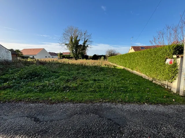 Terrain constructible de 870 m² à Boutigny – Idéal pour votre projet immobilier