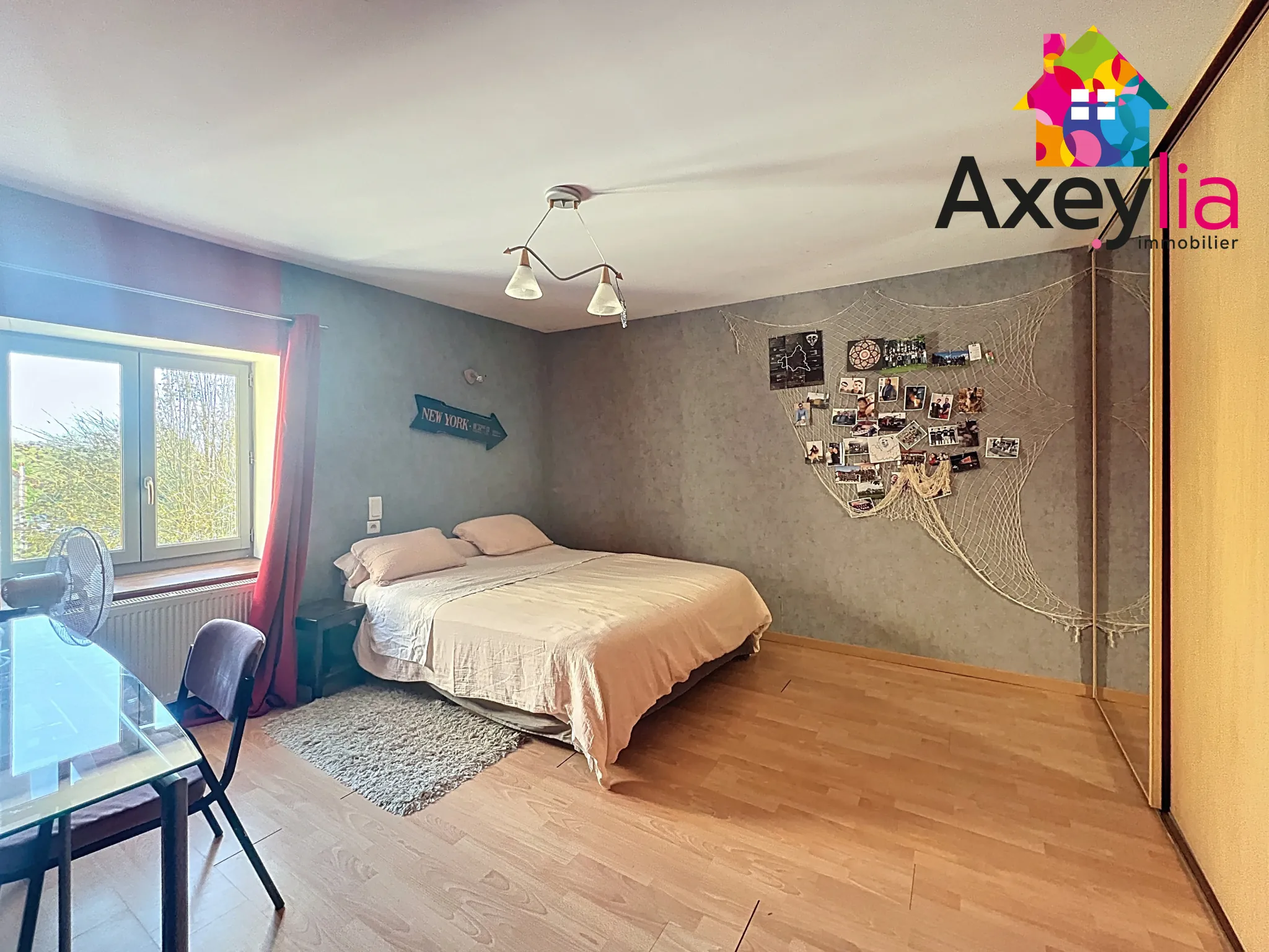 Belle maison de 268 m² avec 5 chambres à Iguerande, calme et espace 