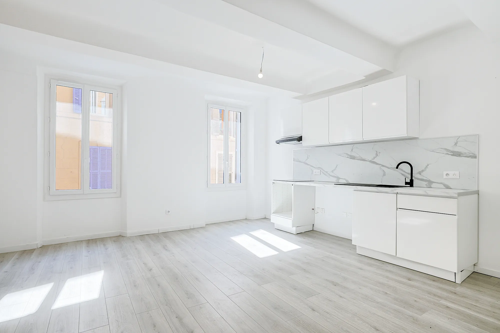 Appartement T3 bis rénové à Solliès-Pont, 89,88 m², proche commodités 