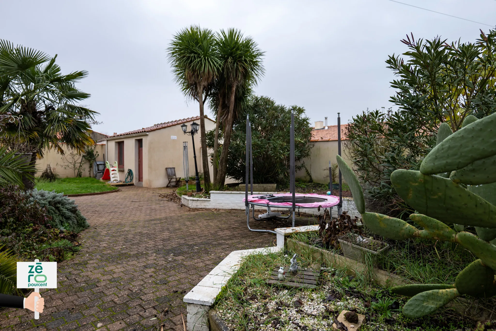 Maison 112 m² avec 3 chambres, jardin clos et vérandas à Luçon (85400) 