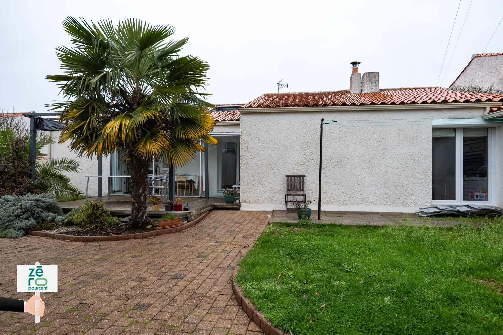 Maison 112 m² avec 3 chambres, jardin clos et vérandas à Luçon (85400) 