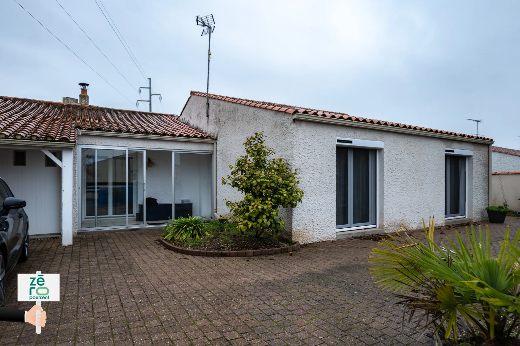 Maison 112 m² avec 3 chambres, jardin clos et vérandas à Luçon (85400) 