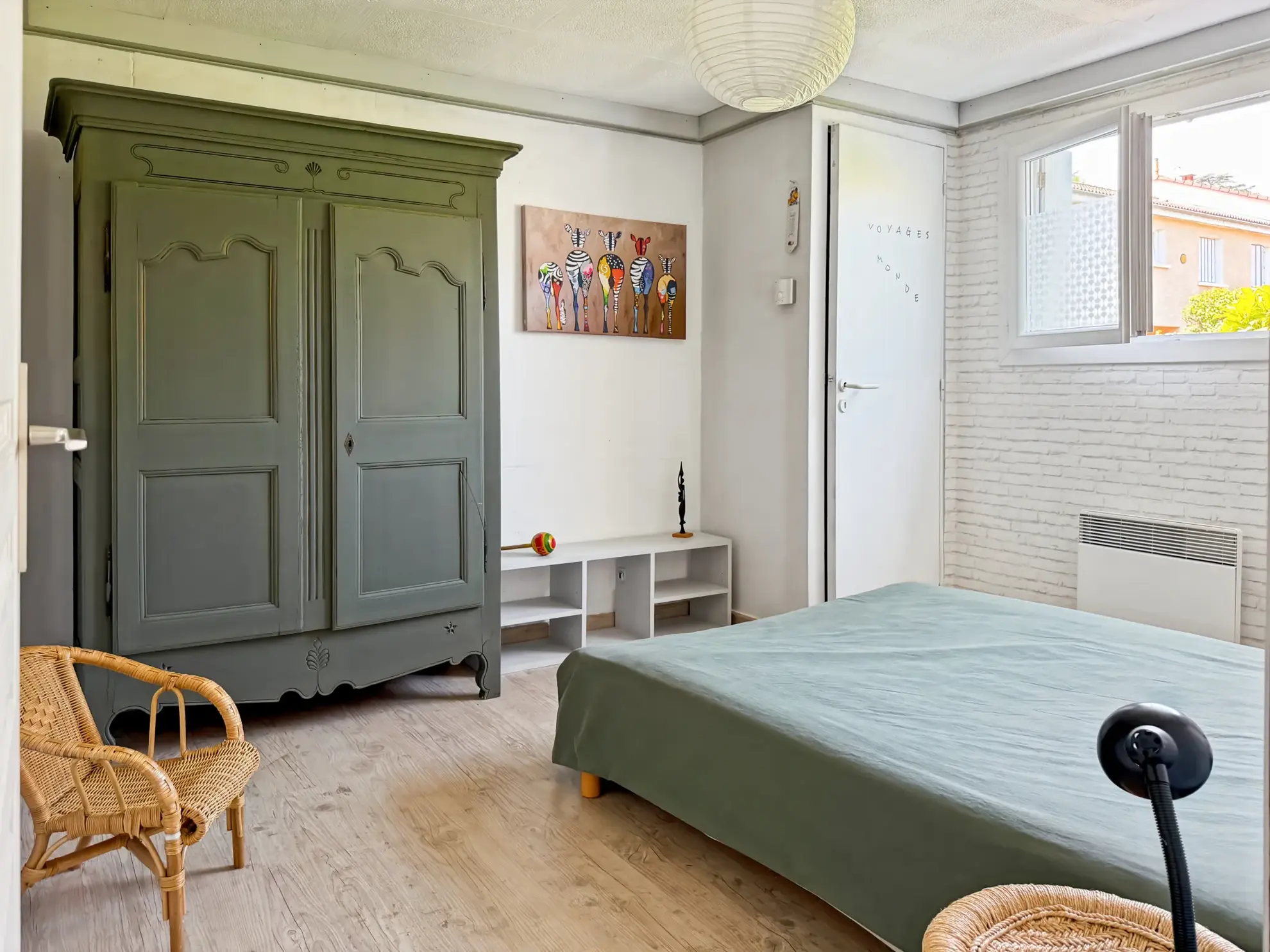 Maison lumineuse avec jardin et garage à Aubenas – Quartier calme 