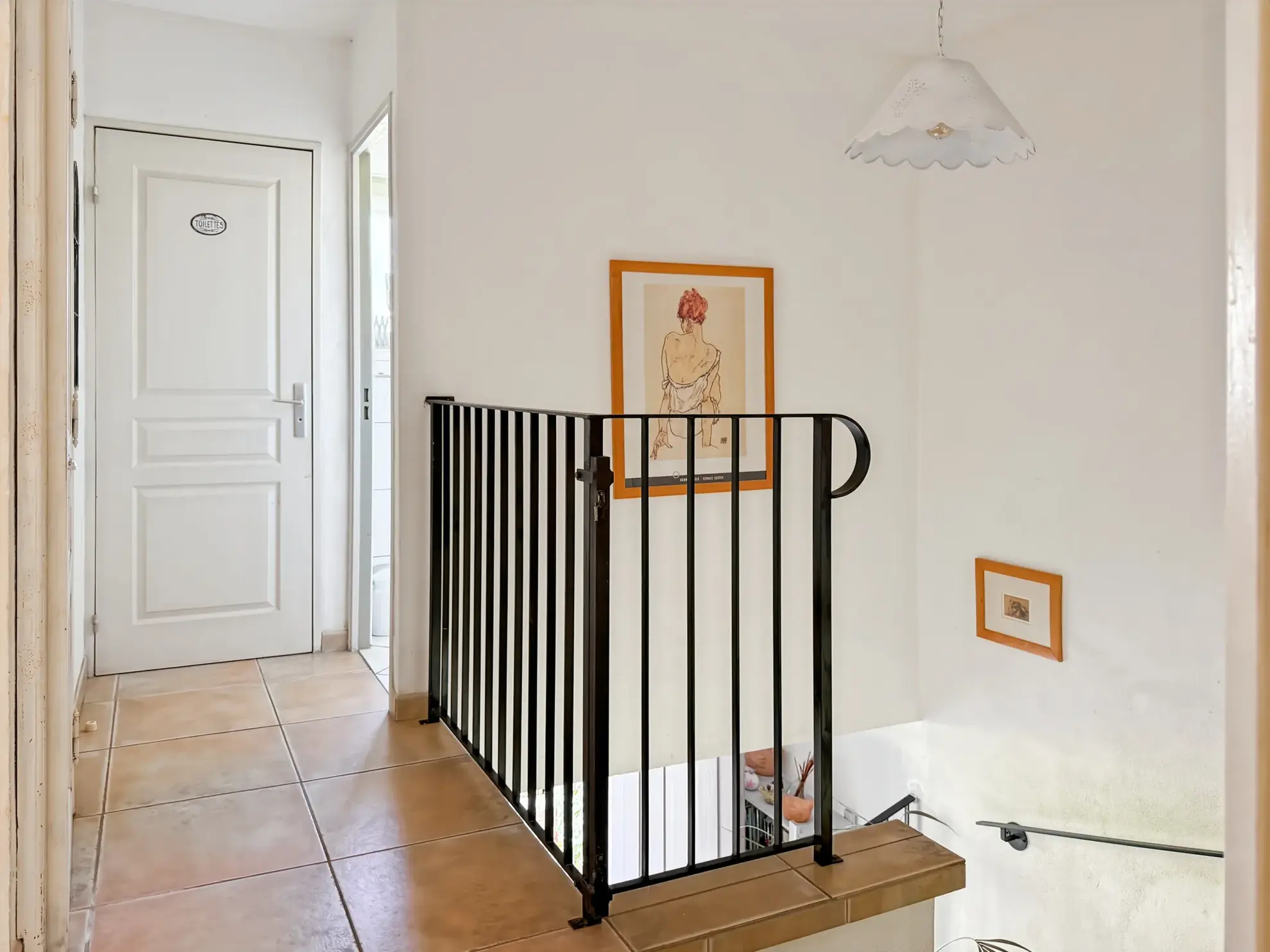 Maison lumineuse avec jardin et garage à Aubenas – Quartier calme 