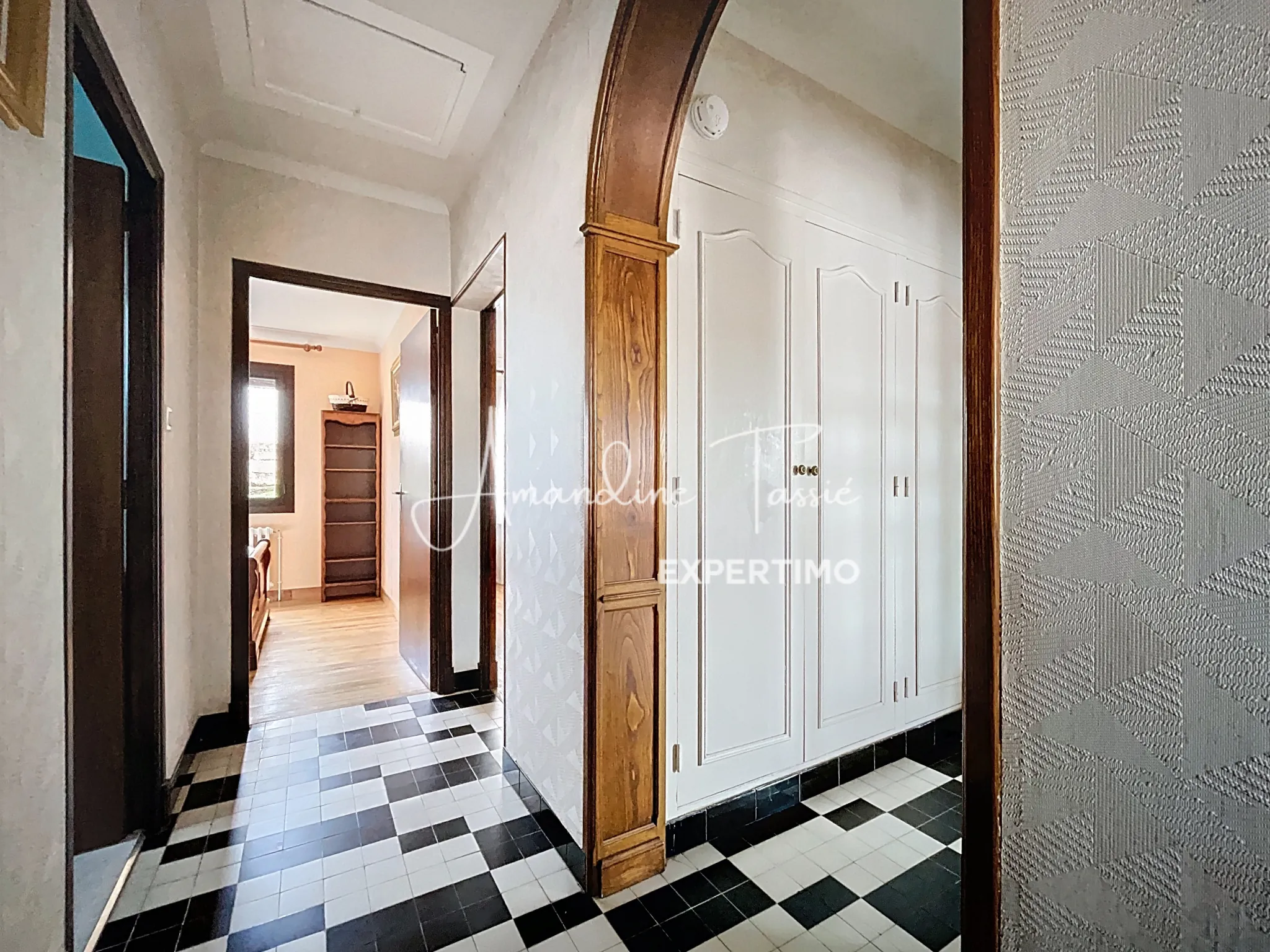 Maison à Creissels avec vue sur Millau - Calme et potentiel 