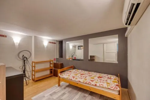 Vente de Murs Commerciaux à Grenoble - 83,54 m² près du Cours Jean Jaurès 