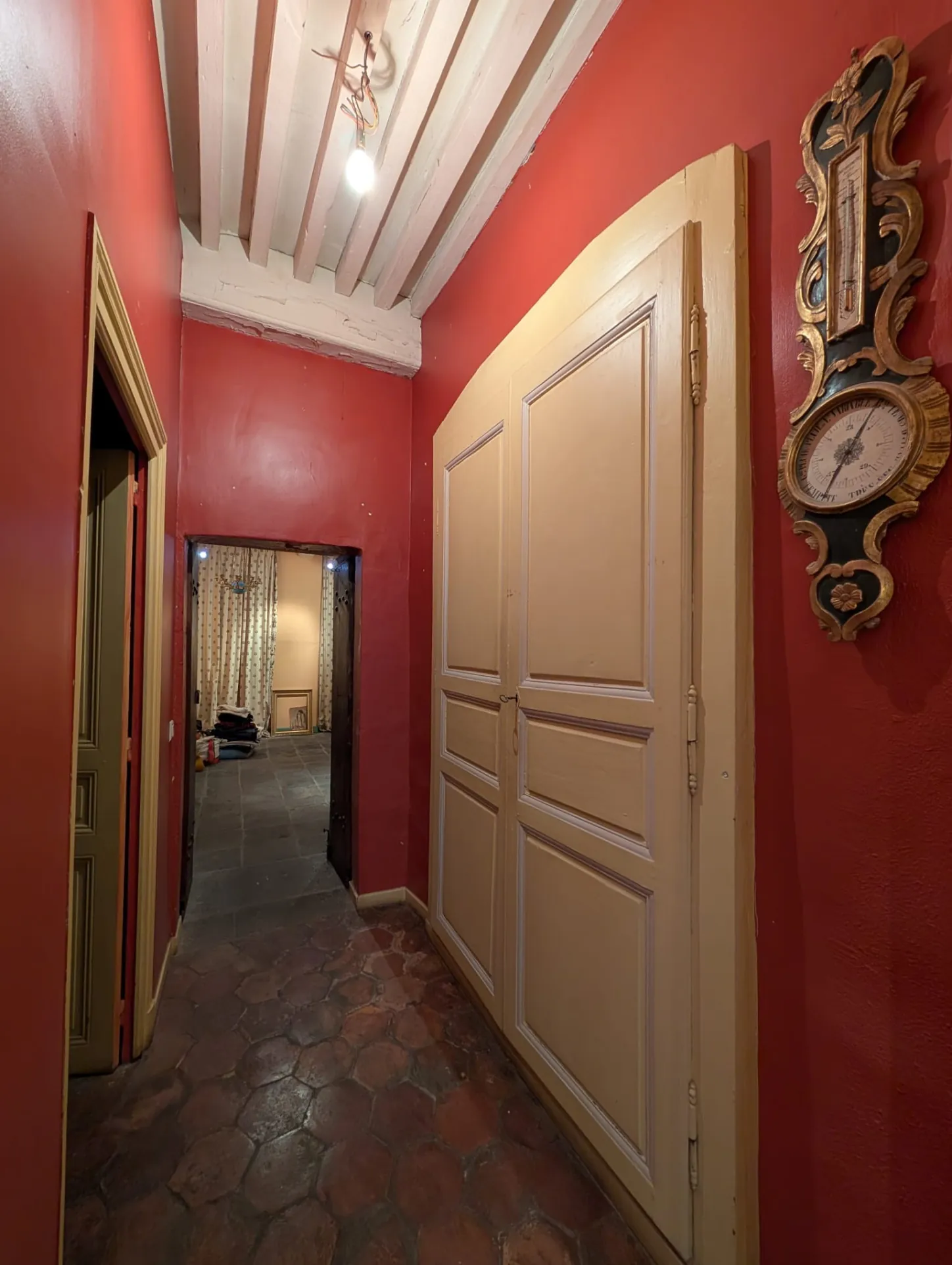 Appartement de charme historique à Clermont-Ferrand – 100 m² de caractère 