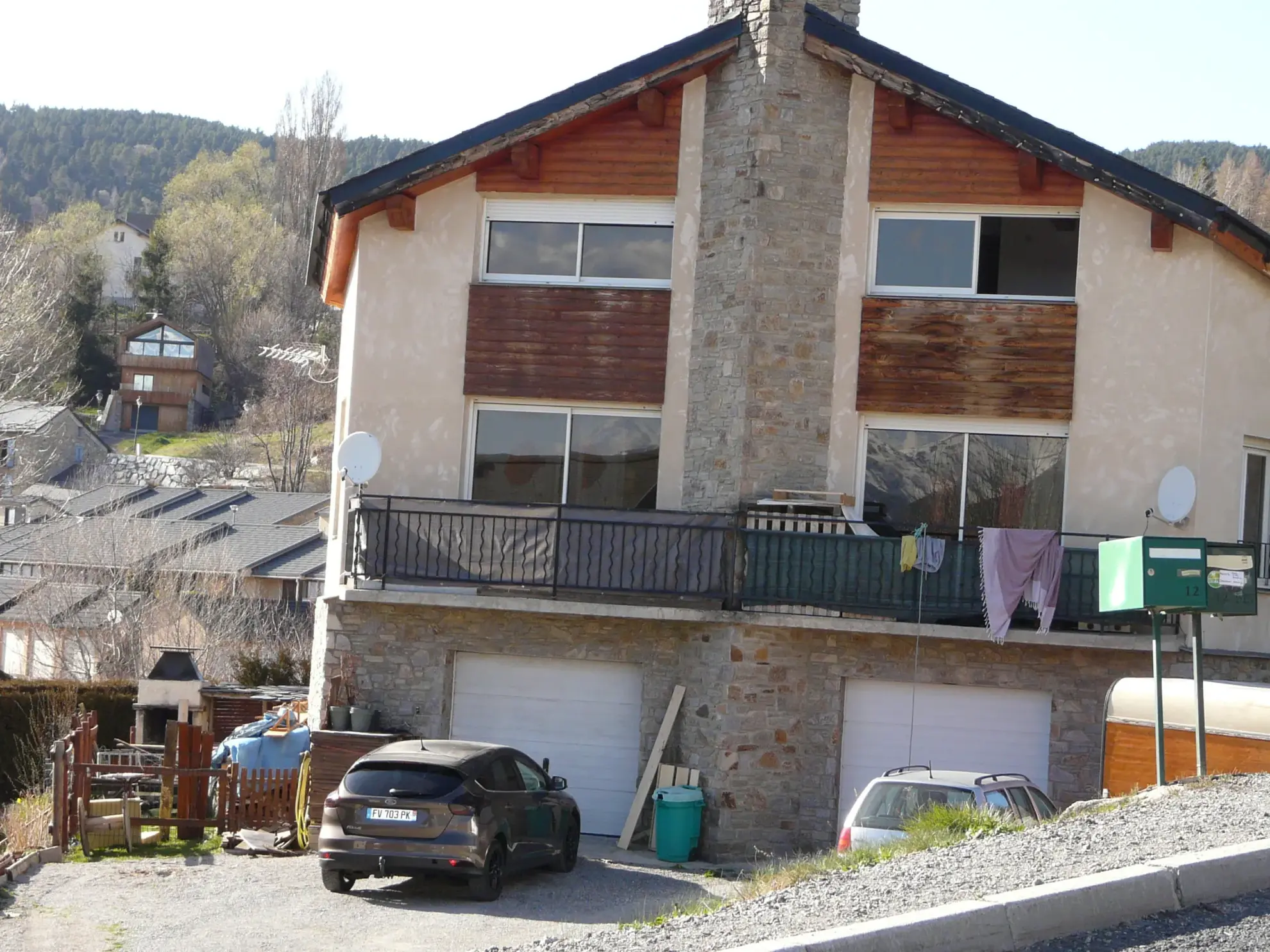 A vendre demi-chalet 83 m² à Font-Romeu, vue montagne, sans charges