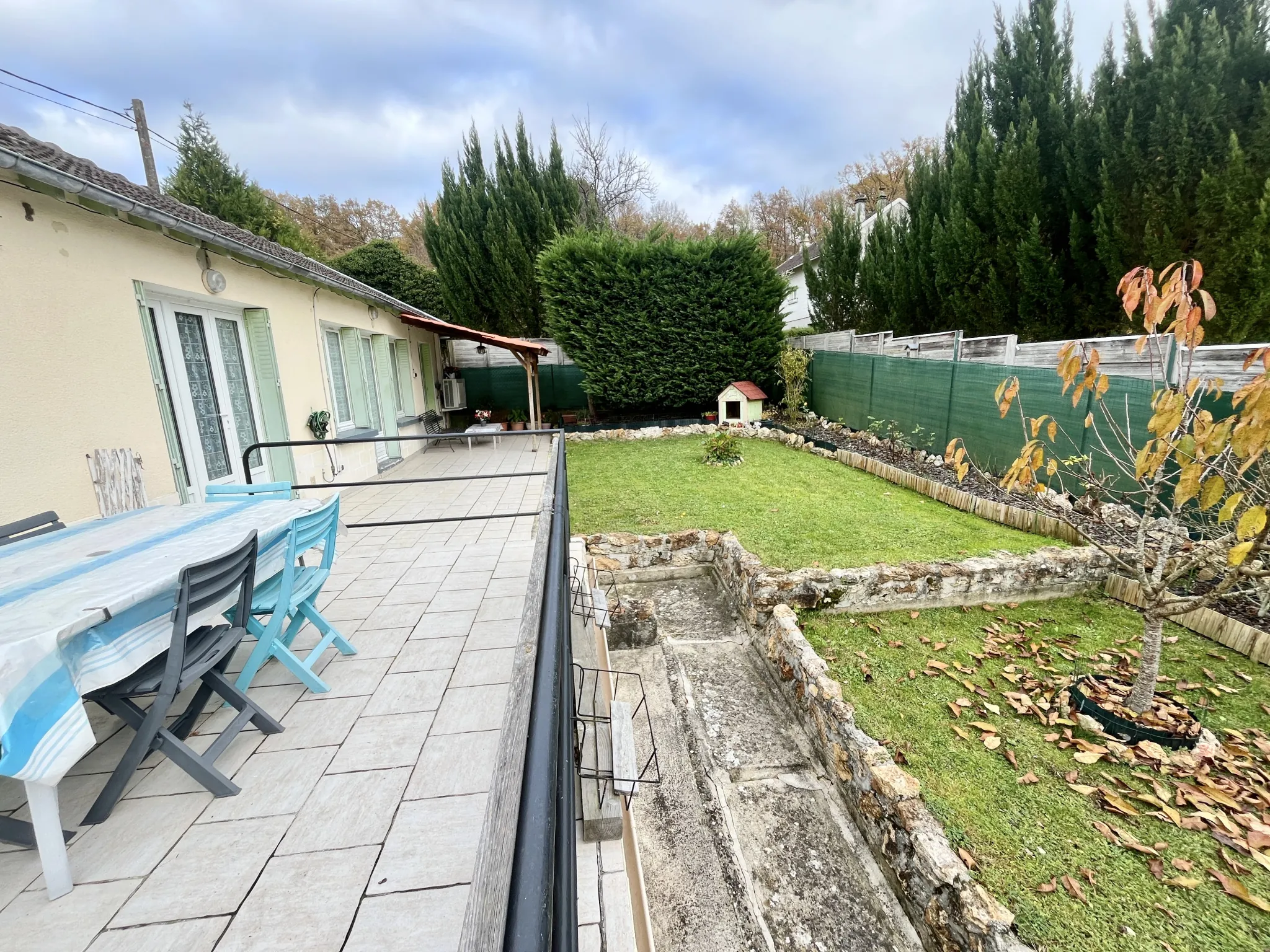 Maison de plain-pied à Rebais de 73 m² avec jardin calme et vue dégagée 