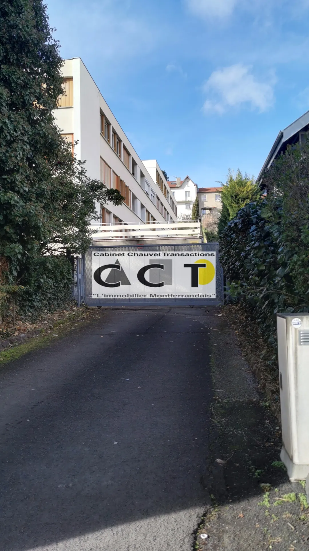 Achat appartement T3 avec balcon à Clermont-Ferrand secteur Montjuzet 