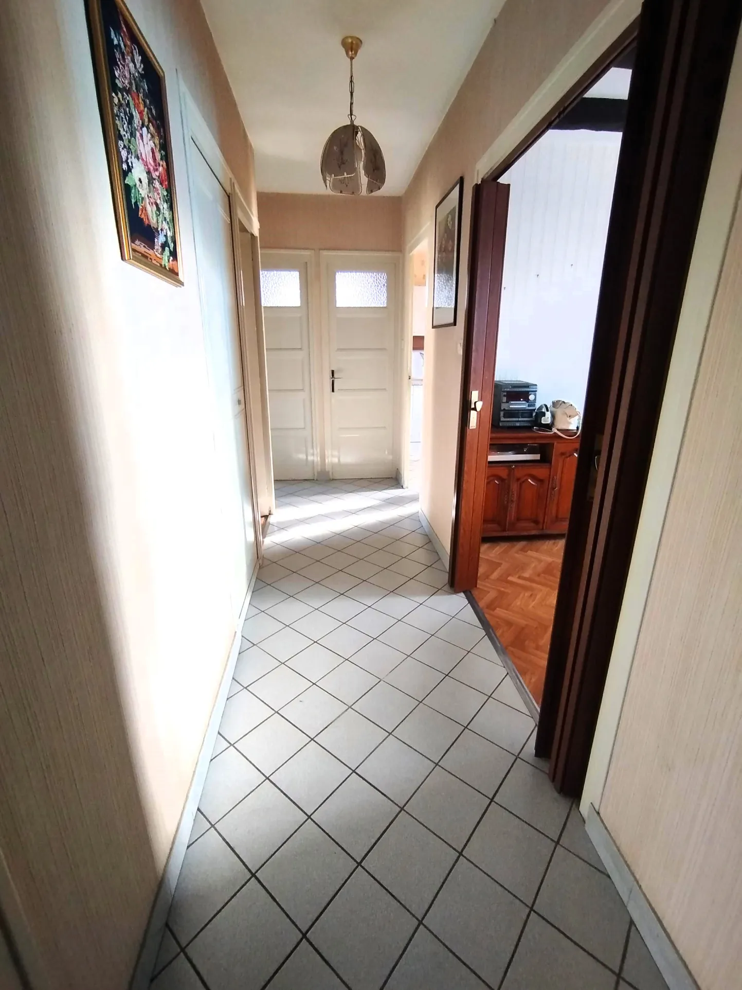 Appartement T4 lumineux de 66 m² à Pont de Claix avec garage et cave 